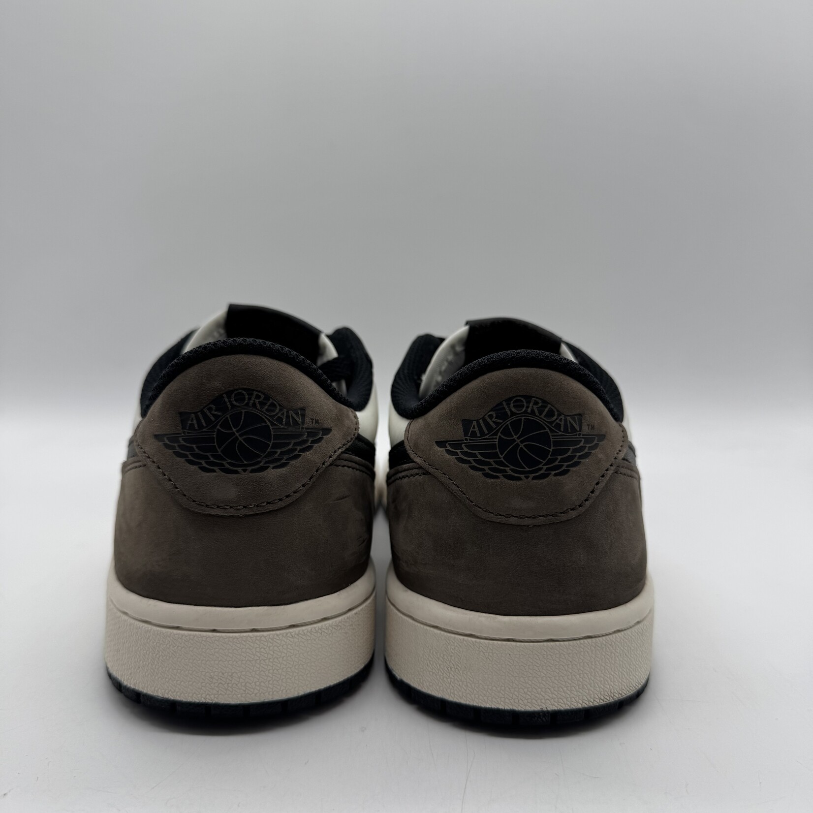 Jordan 1 Retro Low OG Mocha