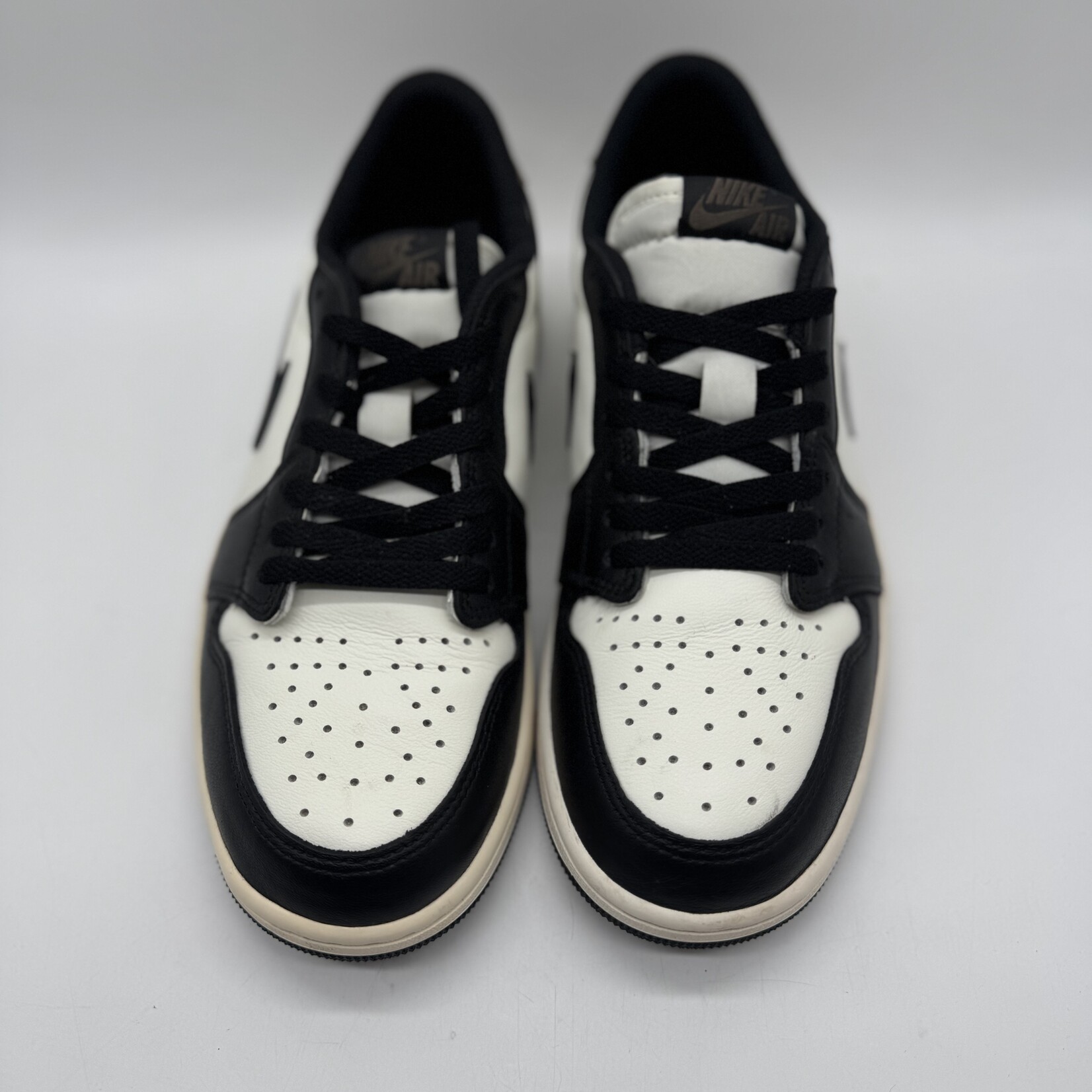 Jordan 1 Retro Low OG Mocha