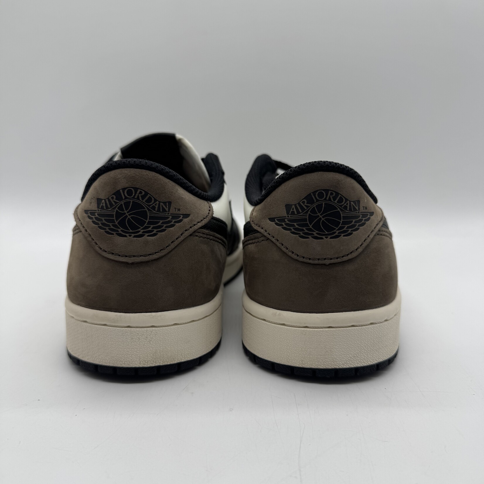Jordan 1 Retro Low OG Mocha