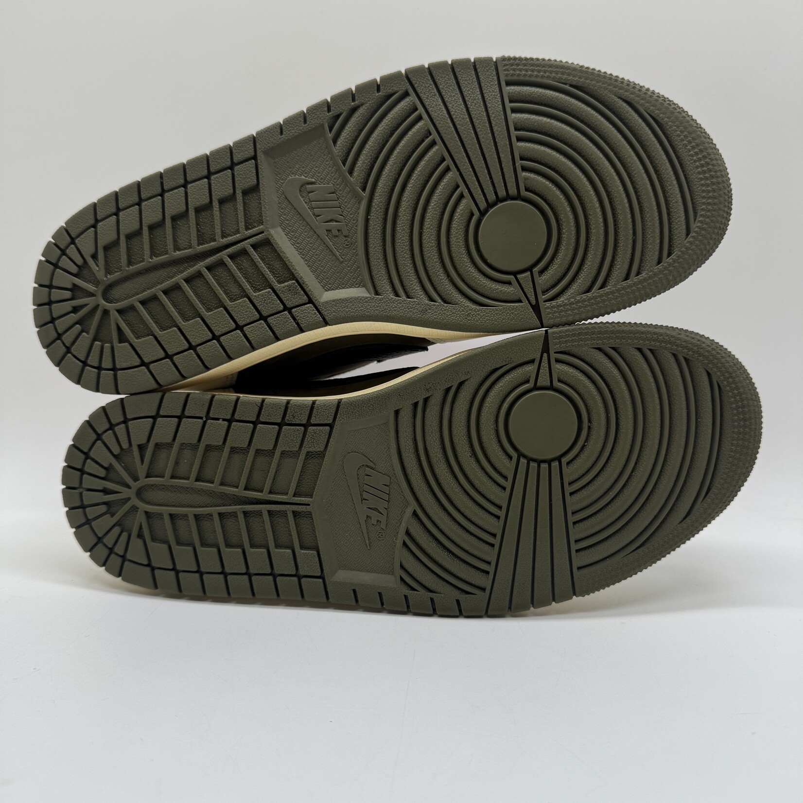 Jordan 1 Retro Low OG SP Travis Scott Medium Olive