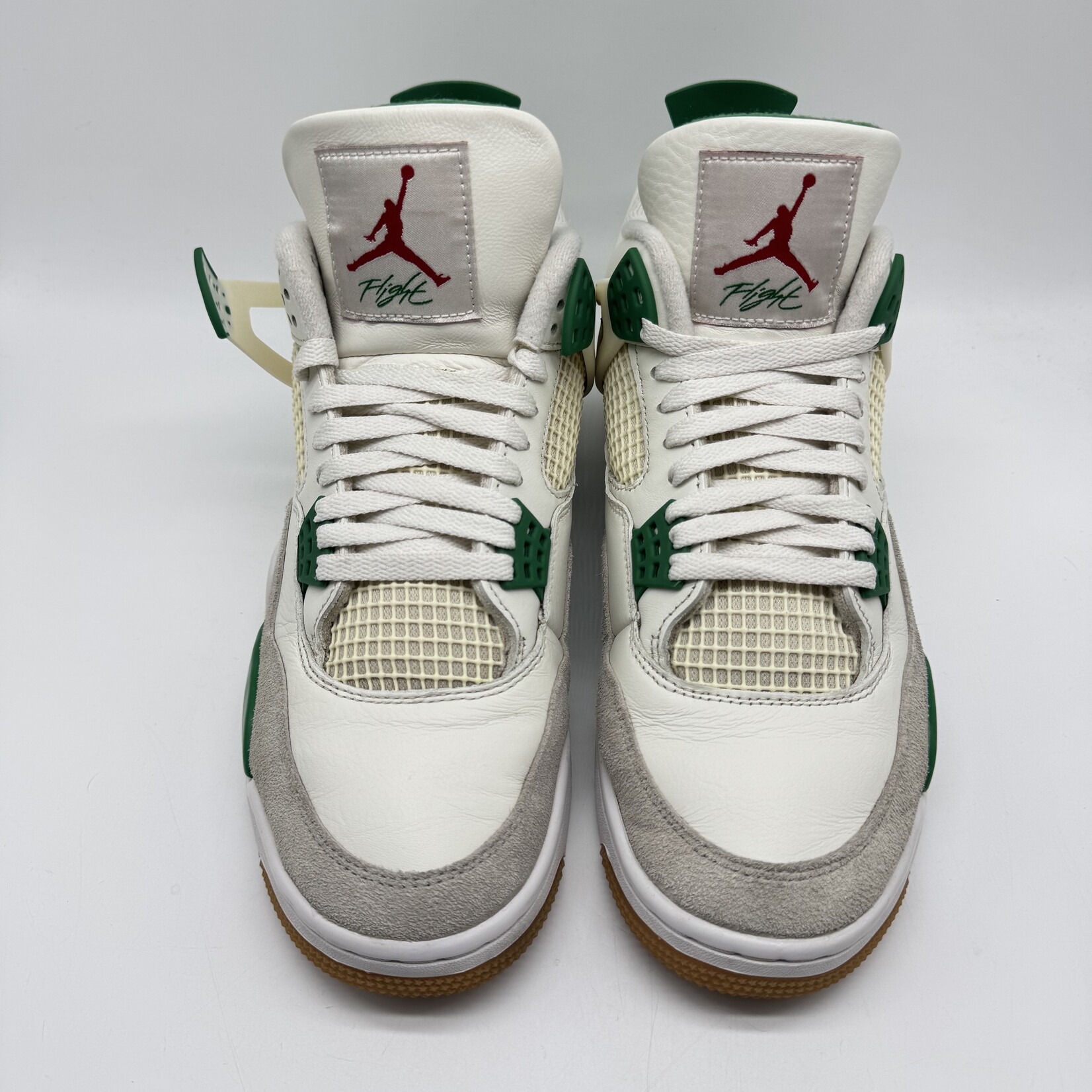 Jordan 4 Retro SB Pine Green