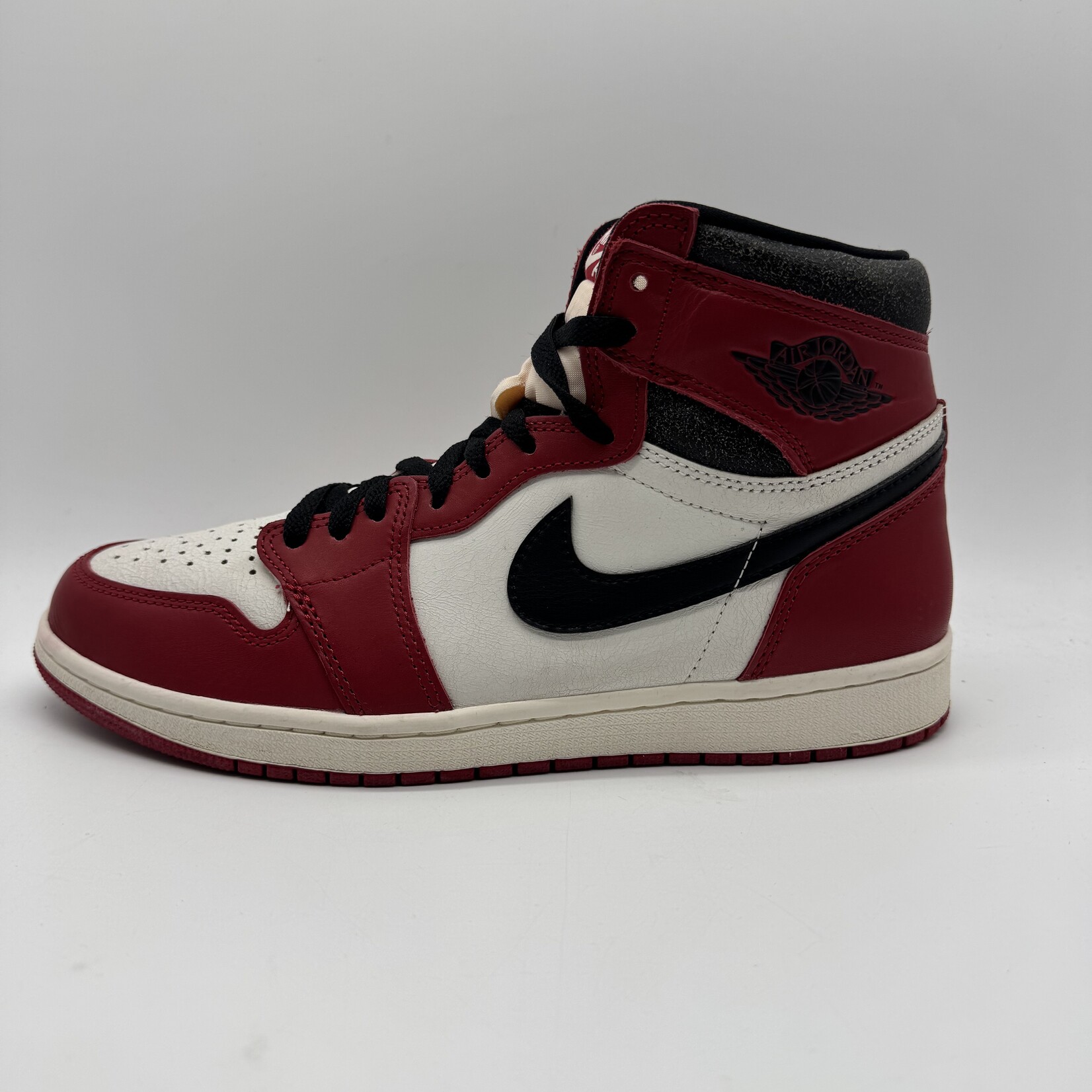 Jordan 1 Retro High OG Chicago Lost and Found