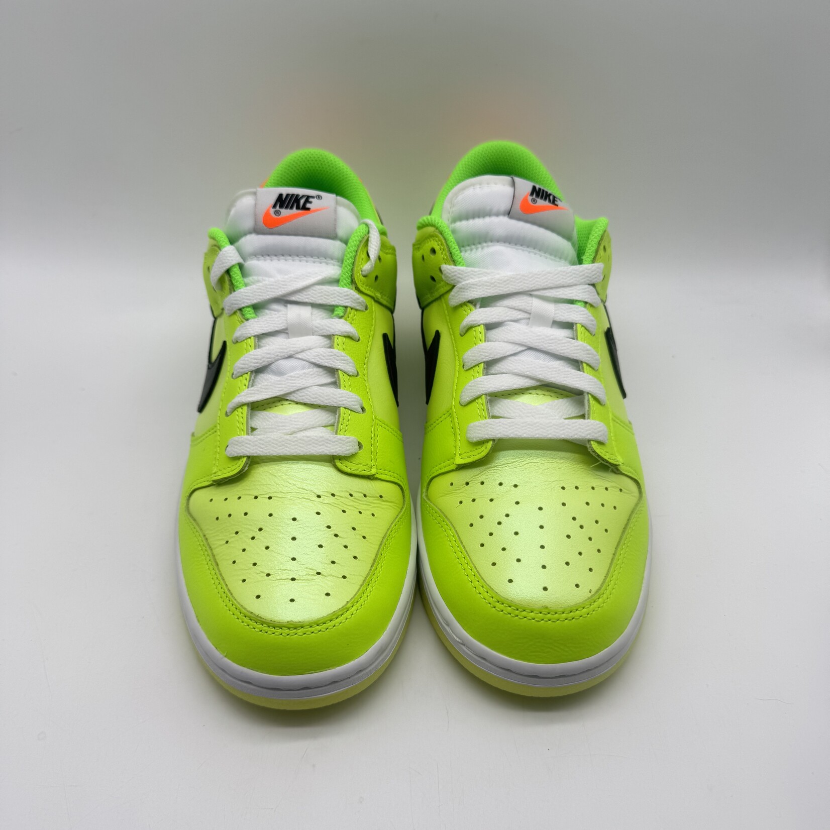Nike Dunk Low SE Splash Volt