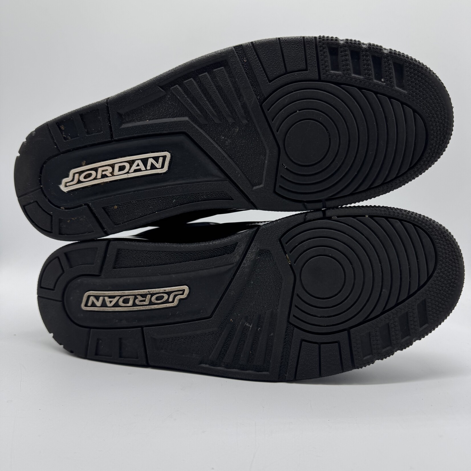 Jordan 3 Retro Black Cat (2025)