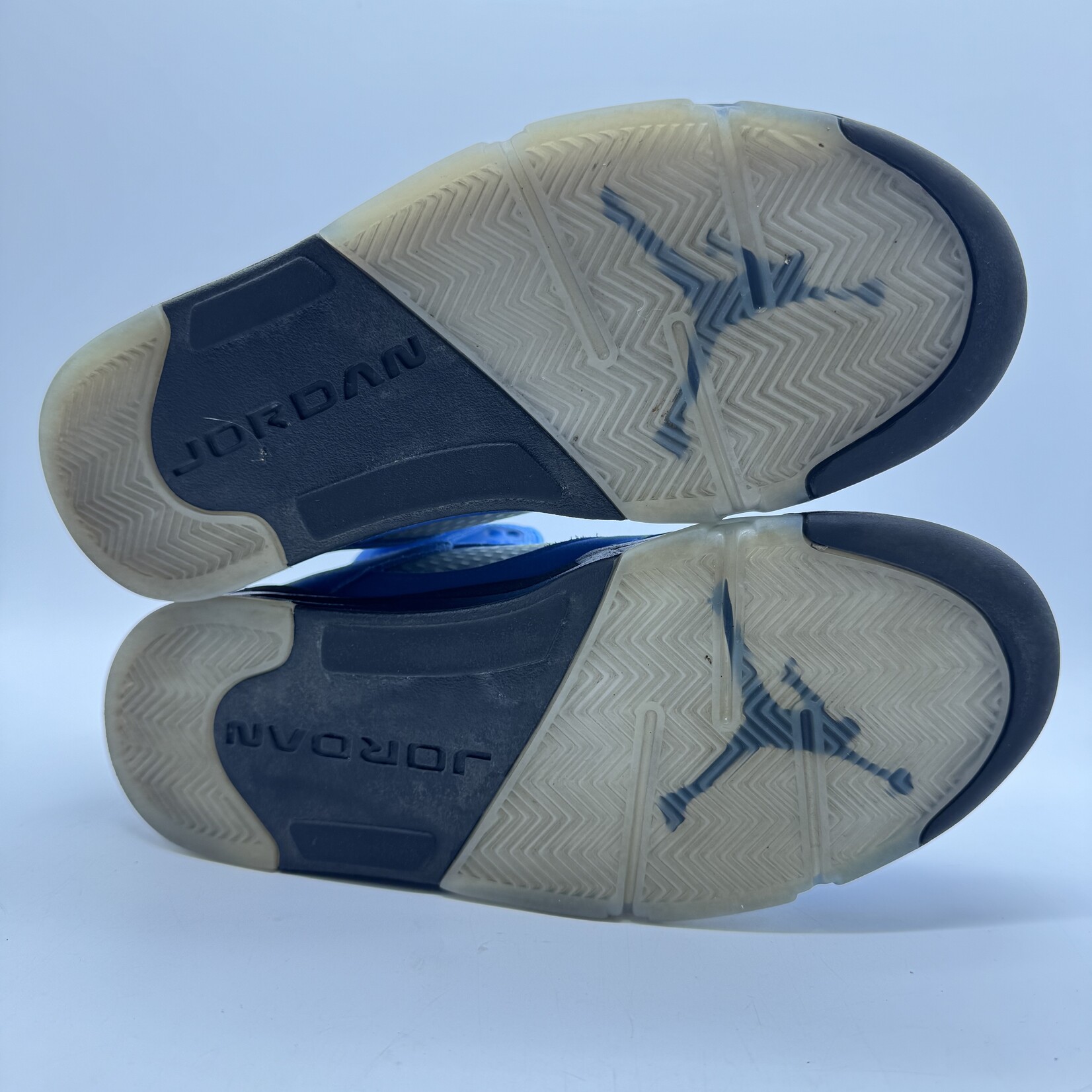 Jordan 5 Retro UNC University Blue