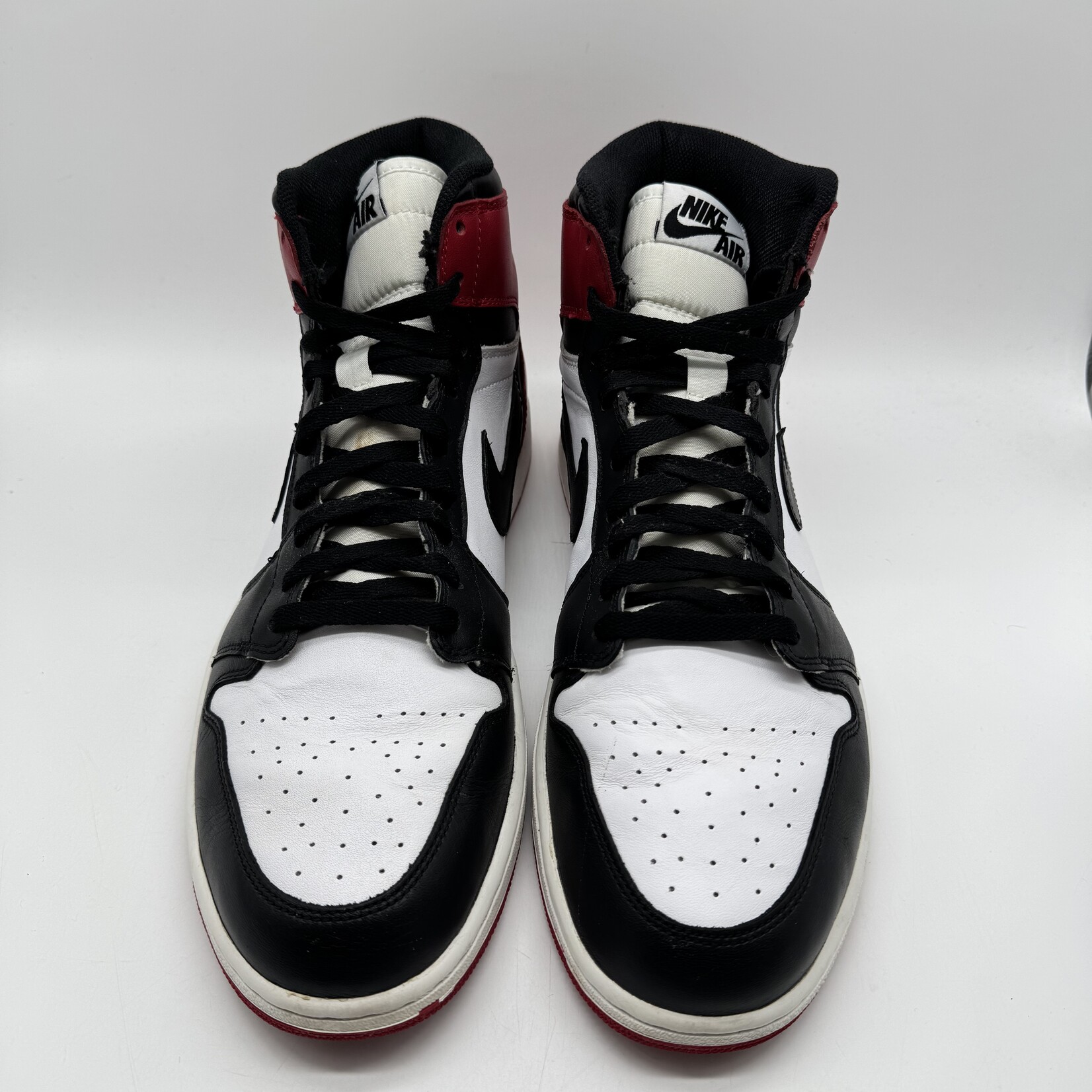 Jordan 1 Retro Black Toe (2013)