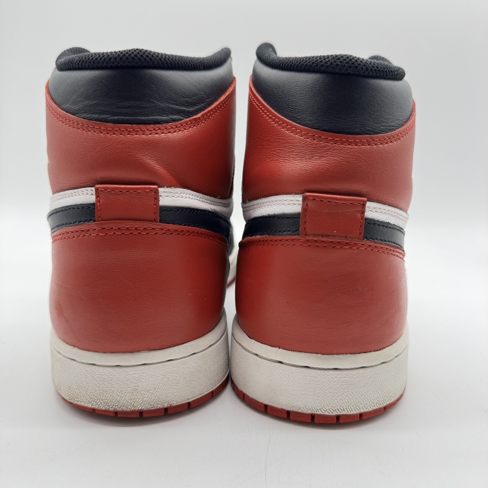 Jordan 1 Retro Black Toe (2013)