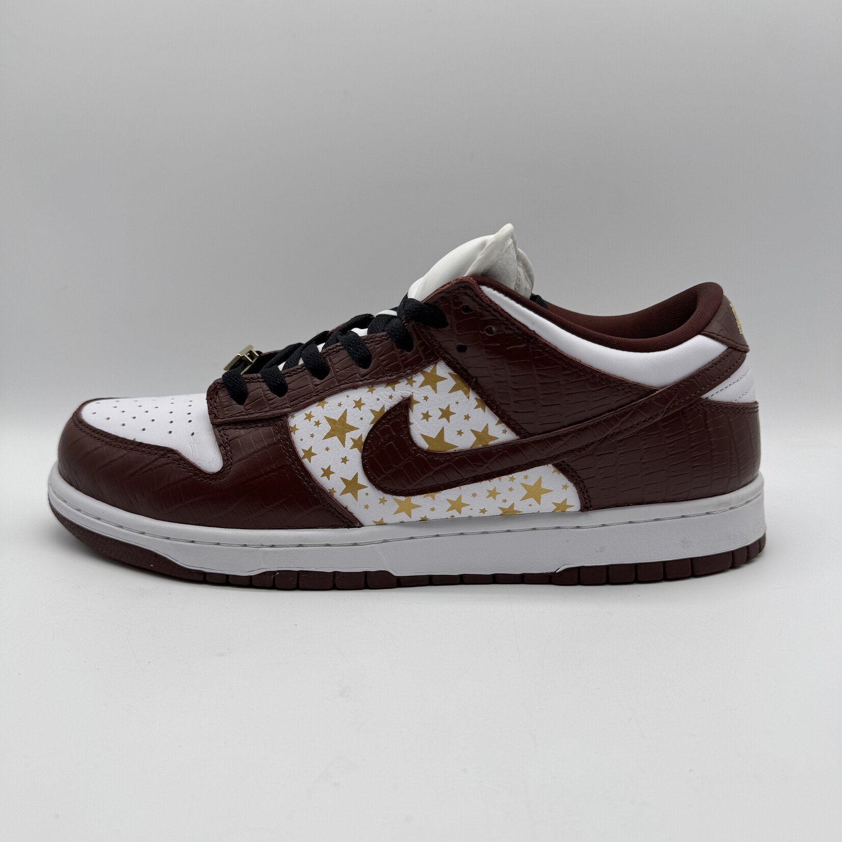 Nike SB Dunk Low Supreme Stars Barkroot Brown (2021)