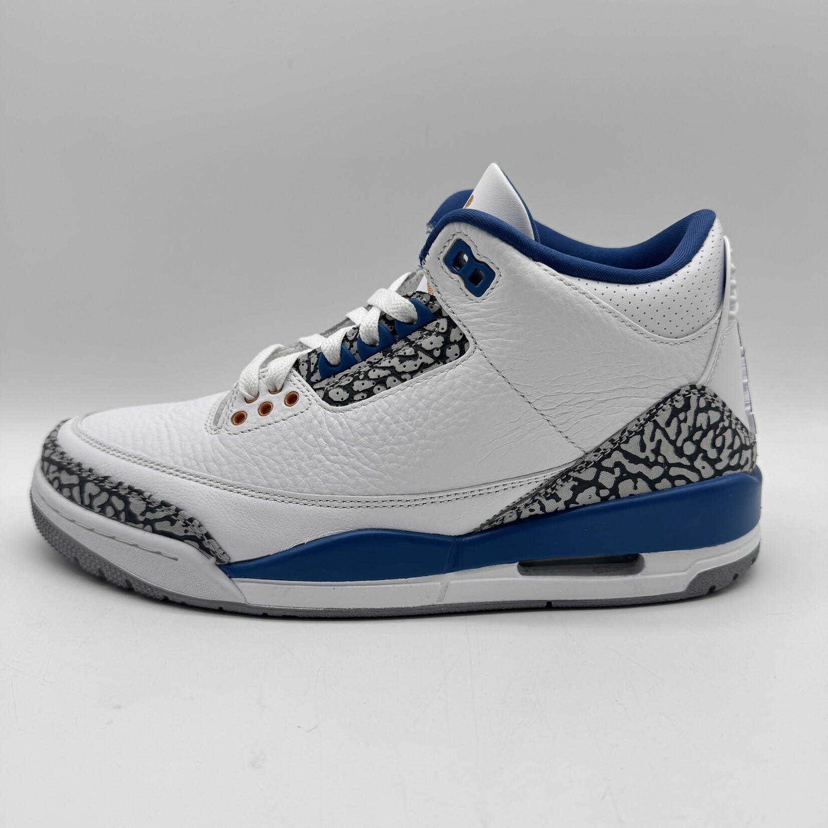 Jordan 3 Retro Wizards