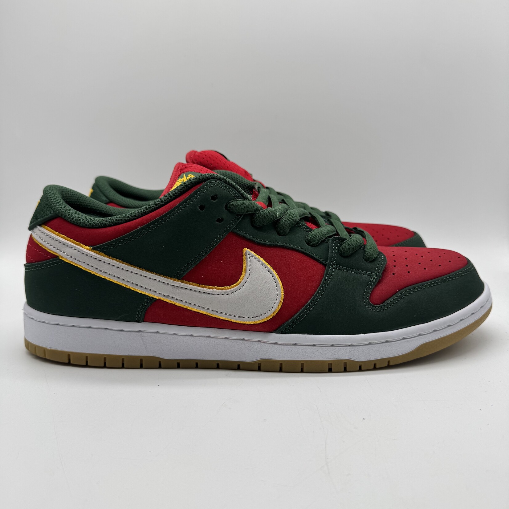 Nike SB Dunk Low Pro PRM Seattle Supersonics
