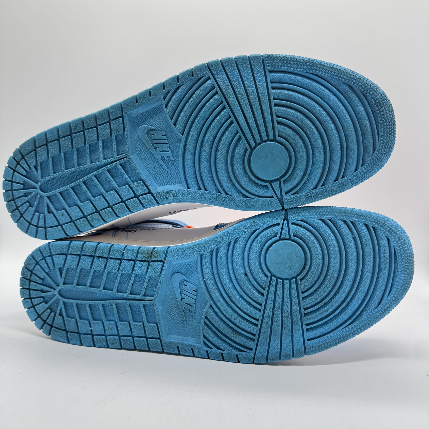 Jordan 1 Retro High Off-White University Blue