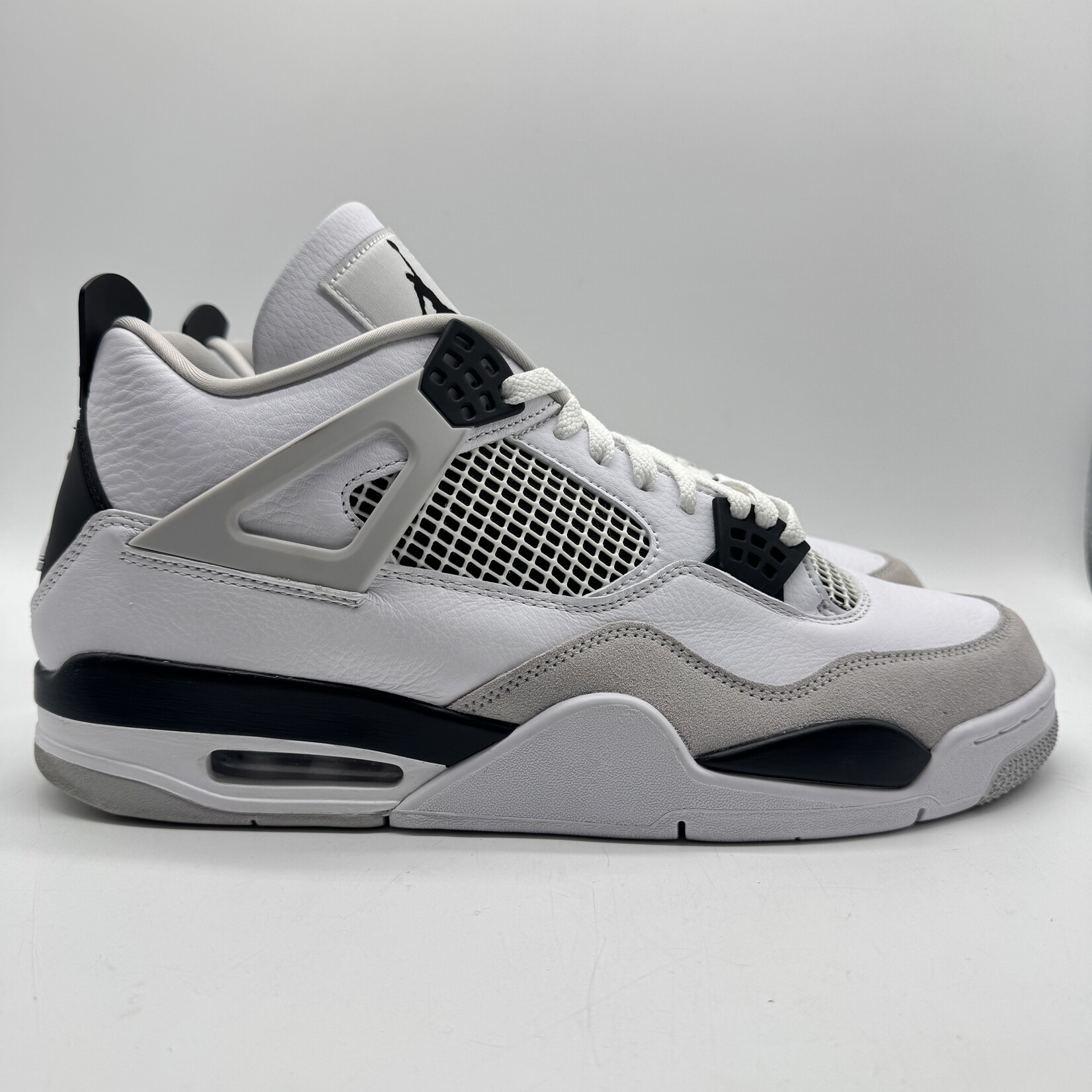 Jordan 4 Retro Military Black