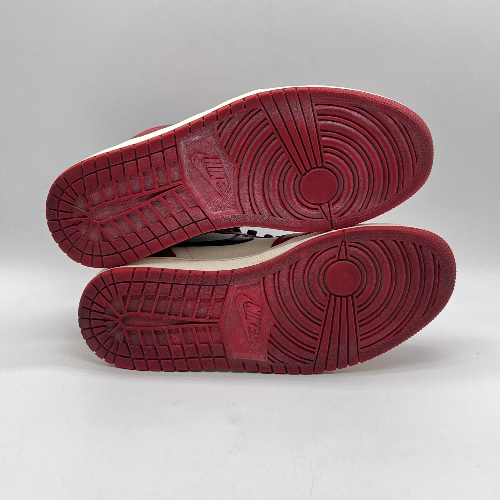 Jordan 1 Retro High OG Chicago Lost and Found