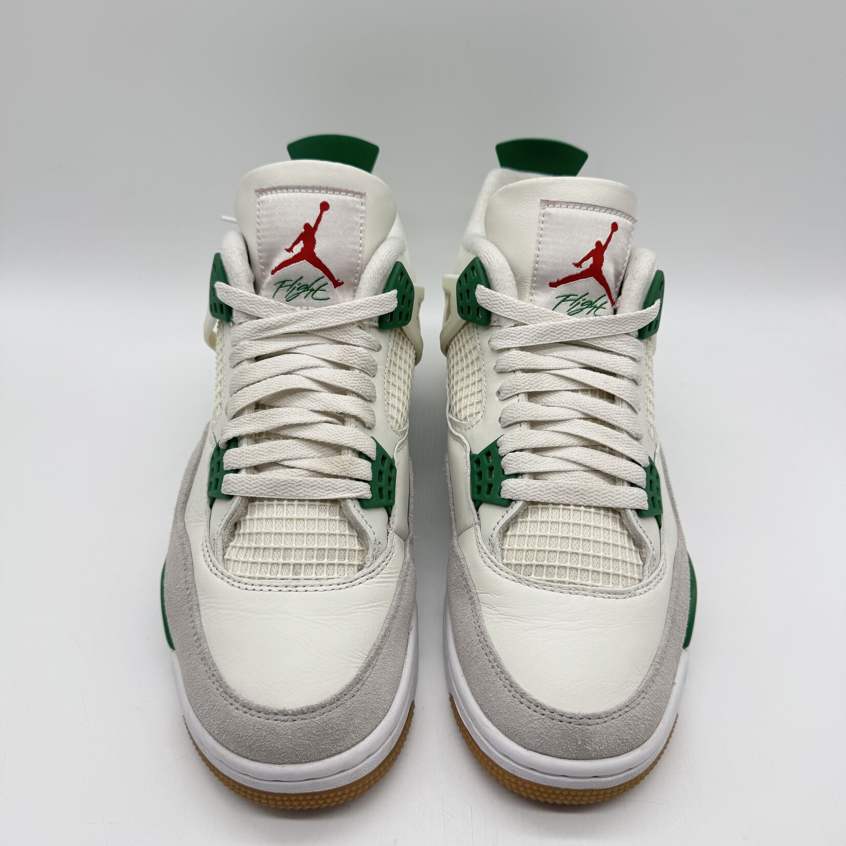 Jordan 4 Retro SB Pine Green