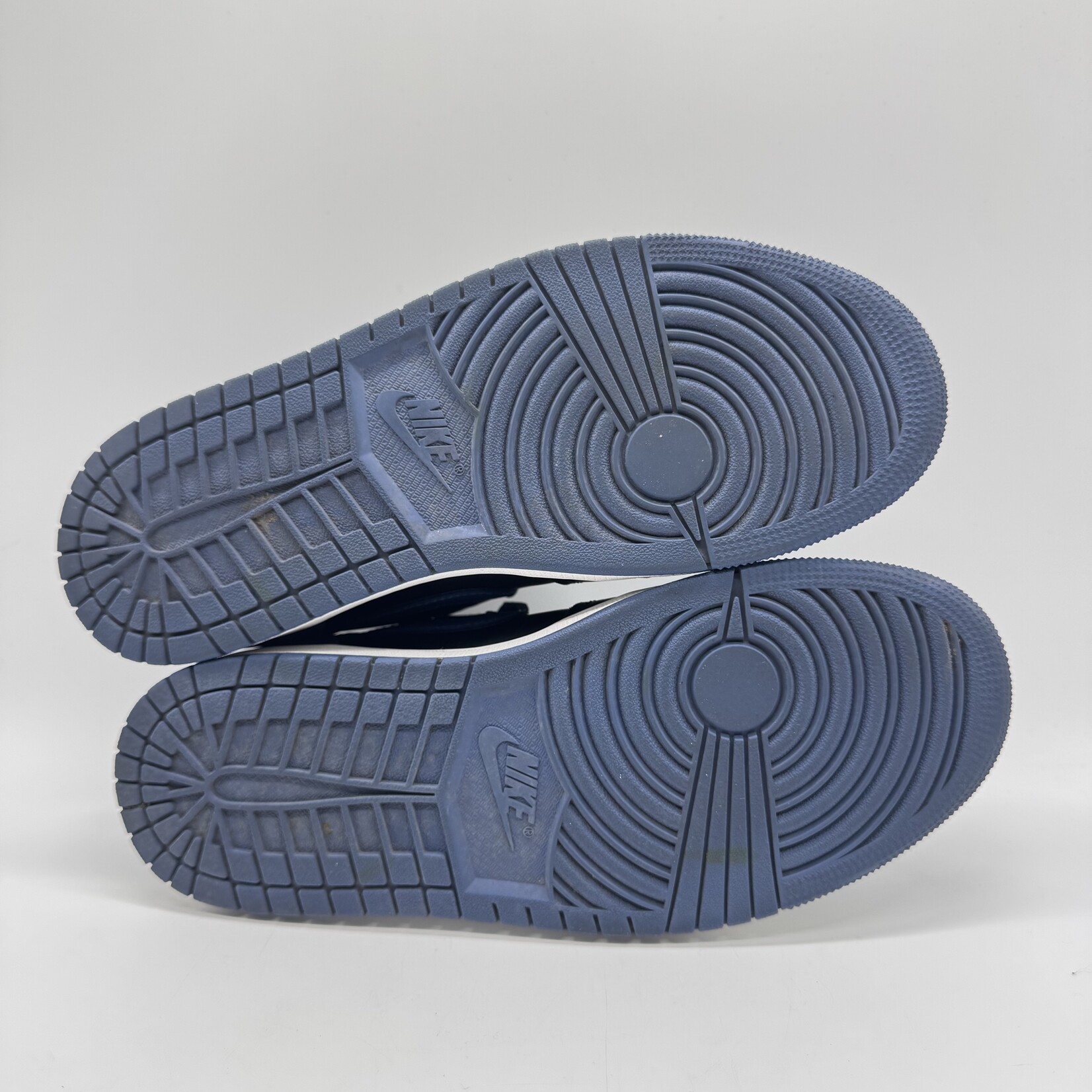 Jordan 1 Retro Low OG Mystic Navy