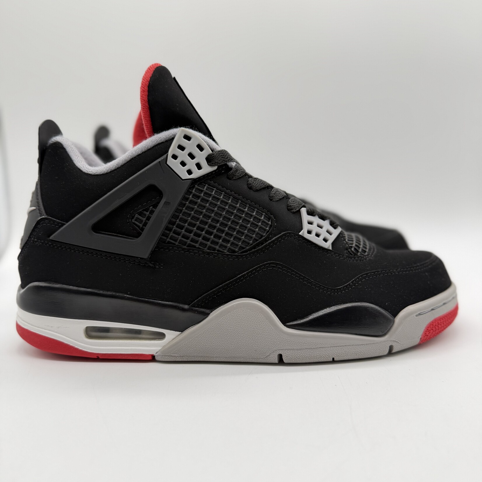 Jordan 4 Retro Bred (2019)