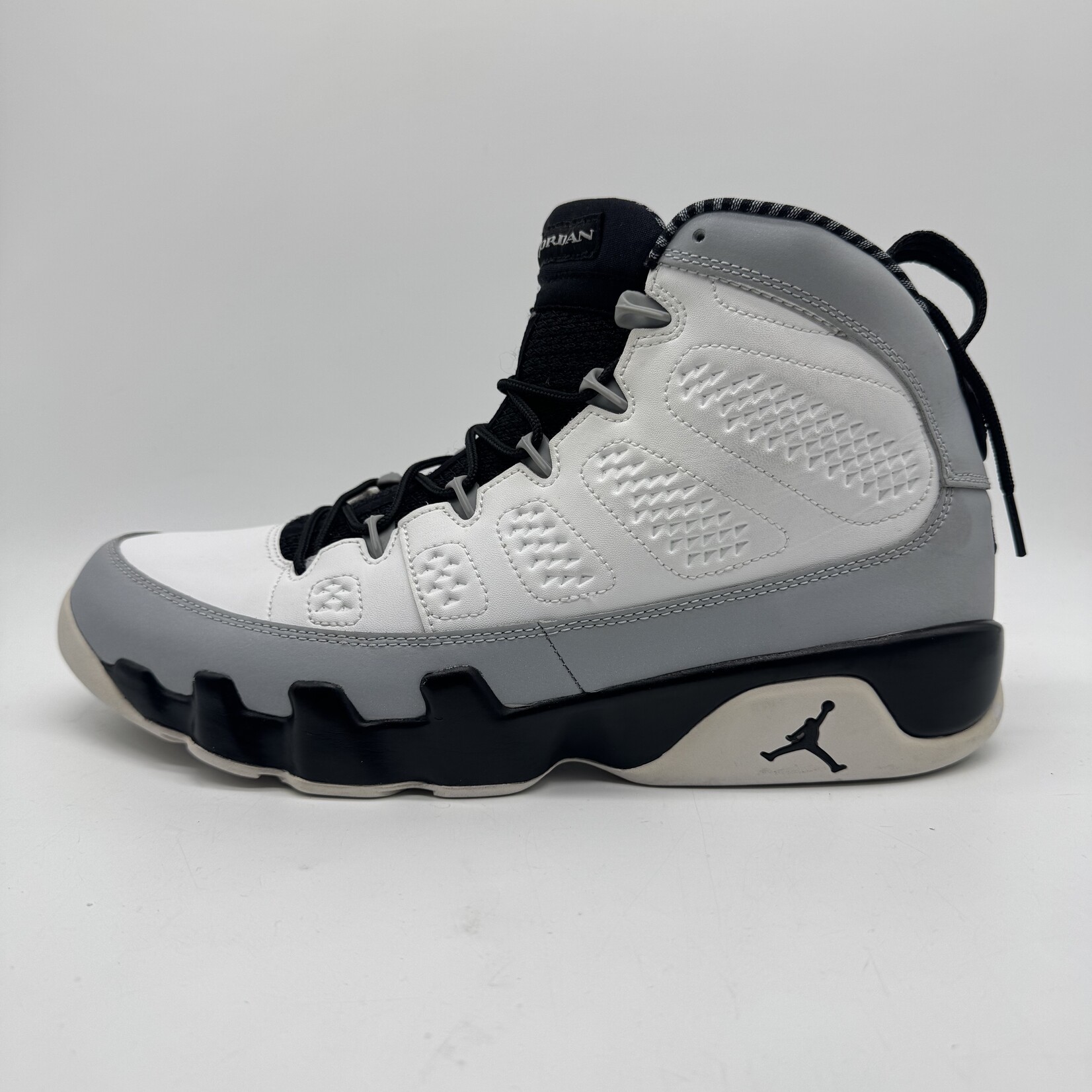 Jordan 9 Retro Barons
