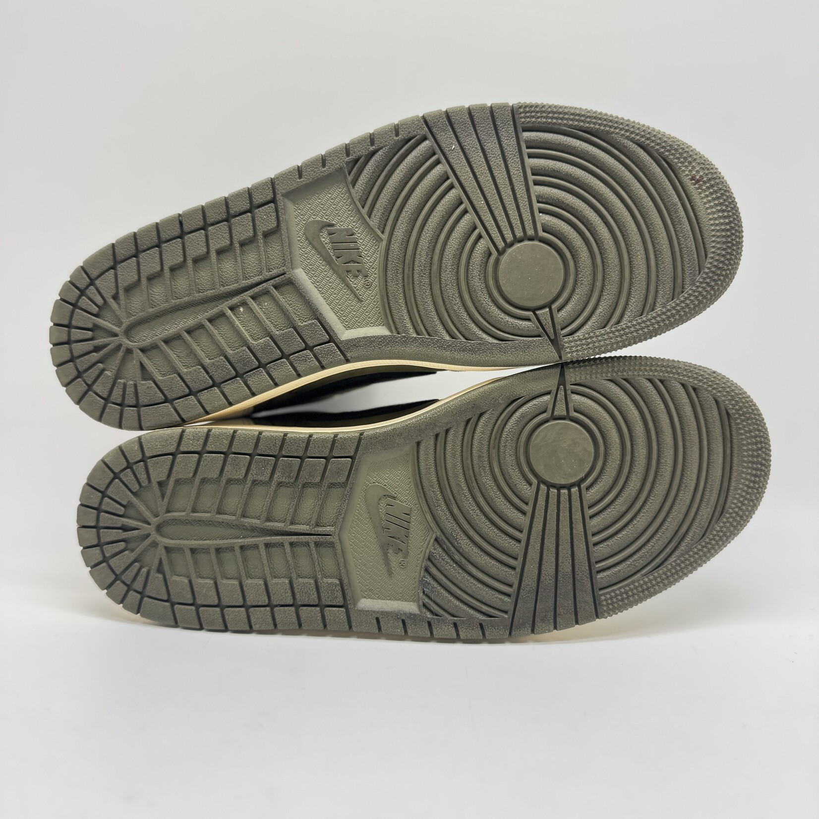 Jordan 1 Retro Low OG SP Travis Scott Medium Olive