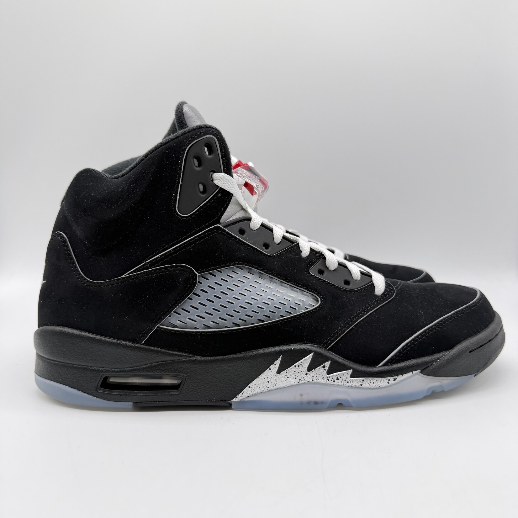 Jordan 5 Retro OG Black Metallic Reimagined