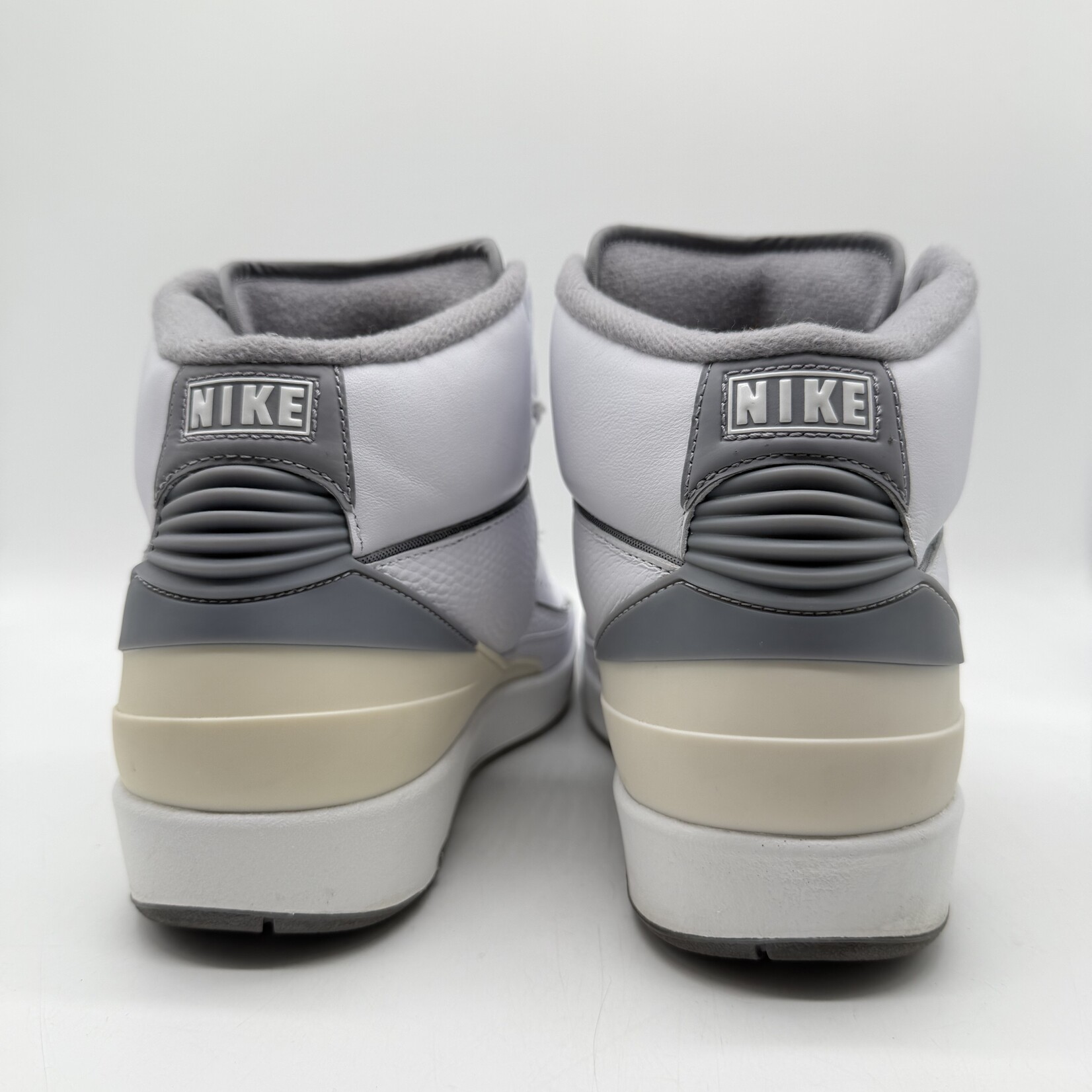 Jordan 2 Retro Cement Grey