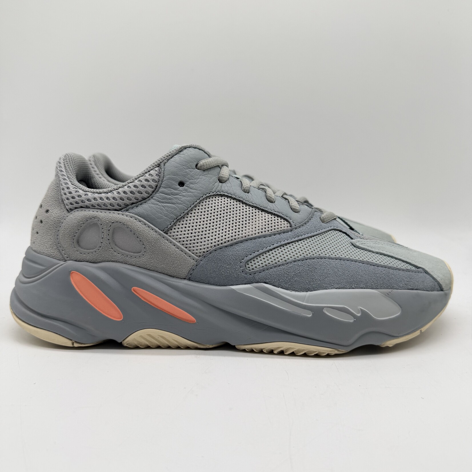 adidas Yeezy Boost 700 Inertia - Diverse Sole