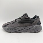 adidas Yeezy Boost 700 V2 Vanta