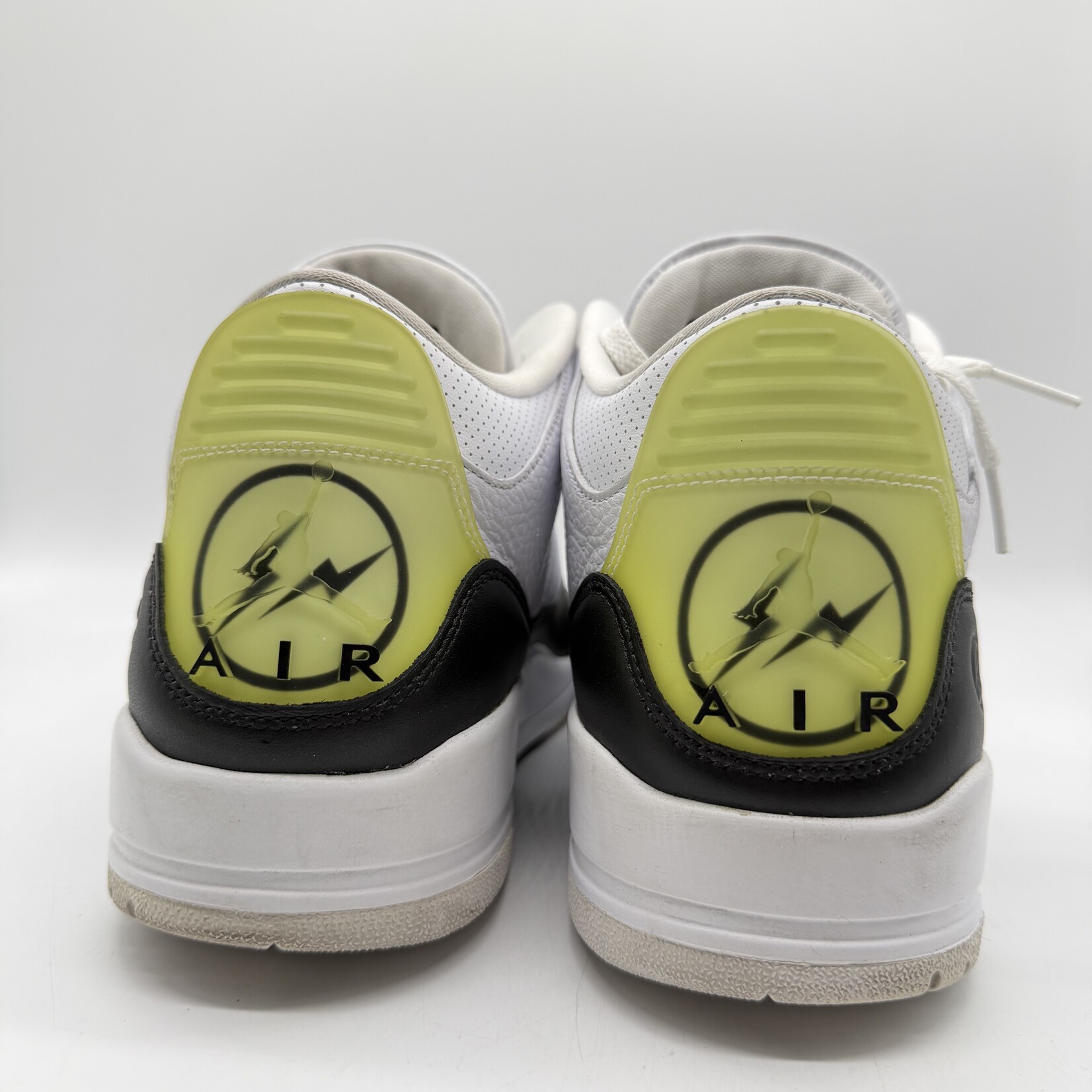 Jordan 3 Retro Fragment