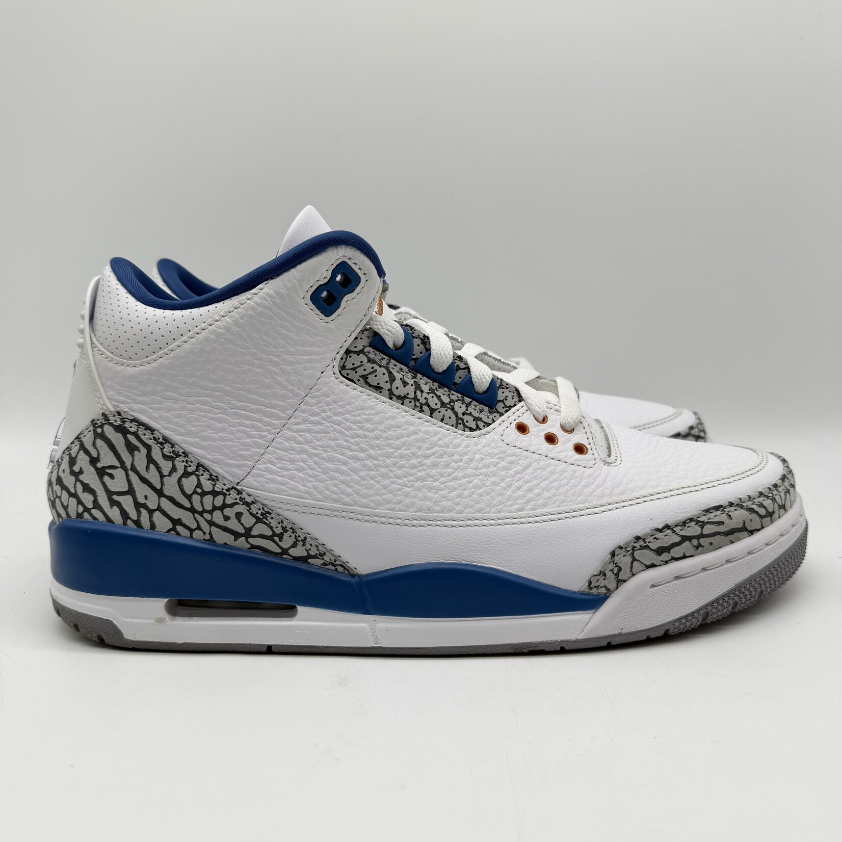 Jordan 3 Retro Wizards
