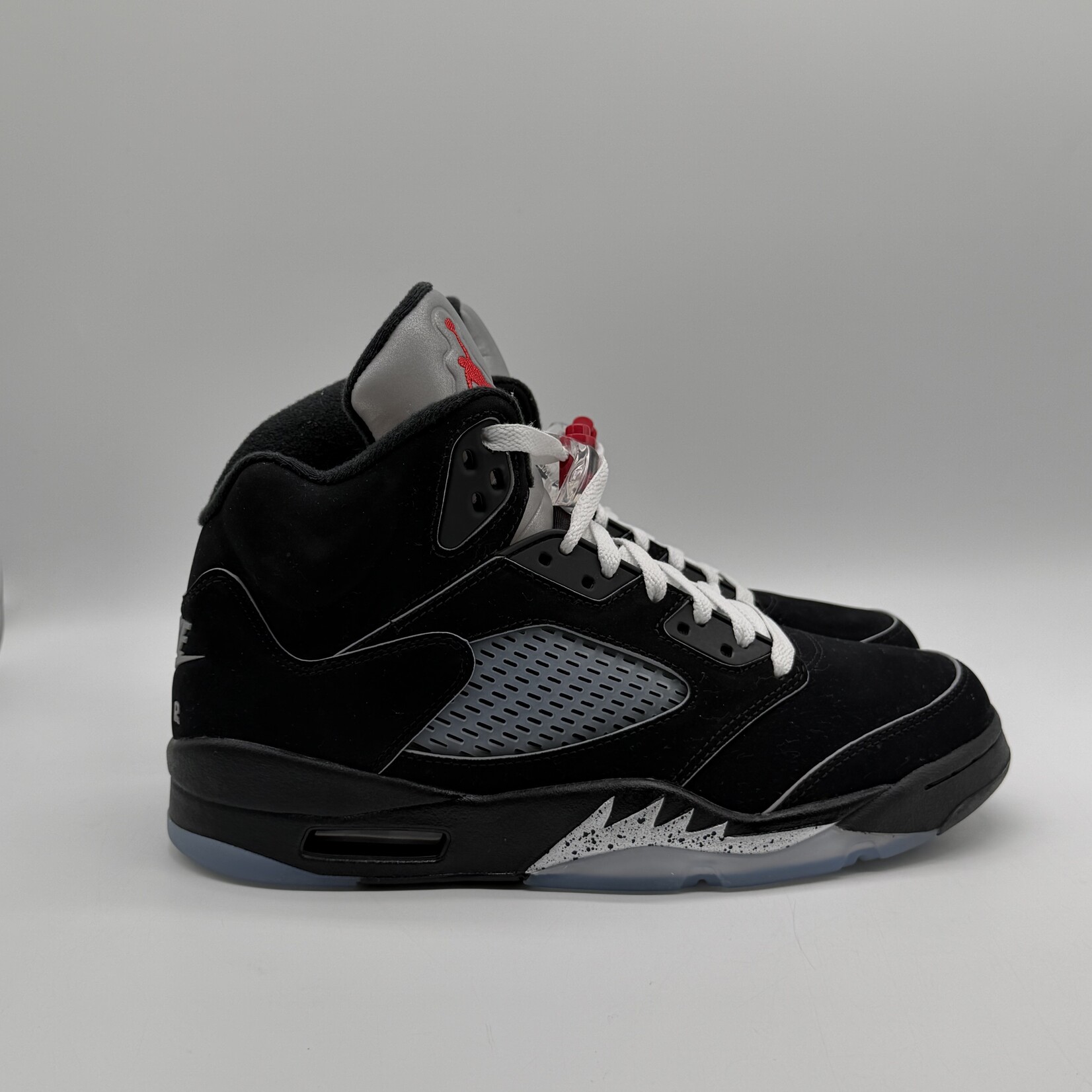 Jordan 5 Retro OG Black Metallic Reimagined