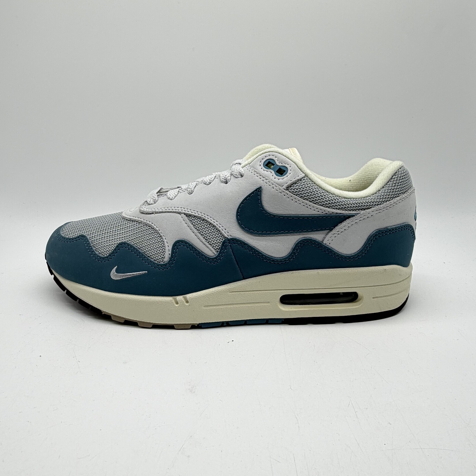 Nike Air Max 1 Patta Waves Noise Aqua (with Bracelet)