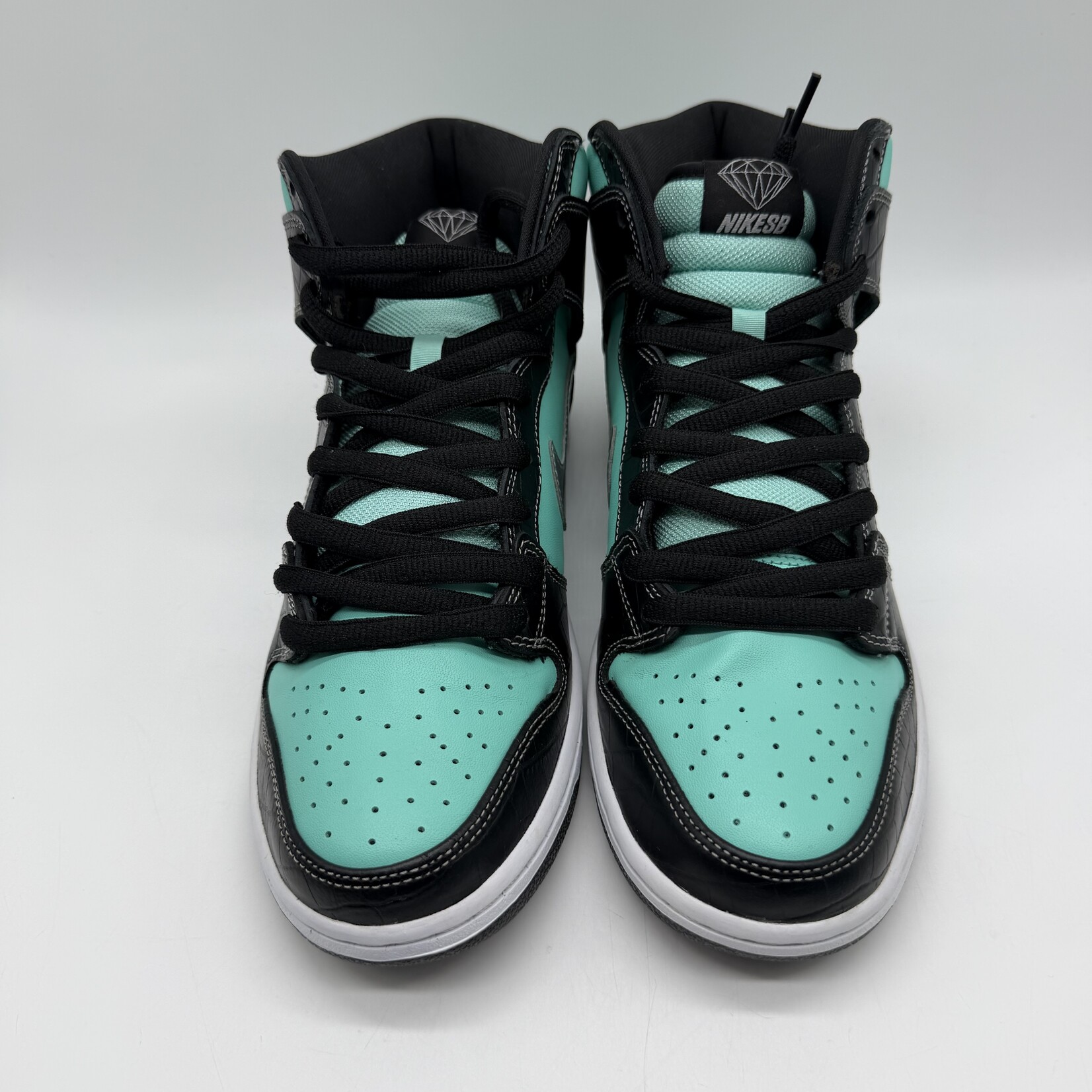 Nike SB Dunk High Diamond Supply Co.