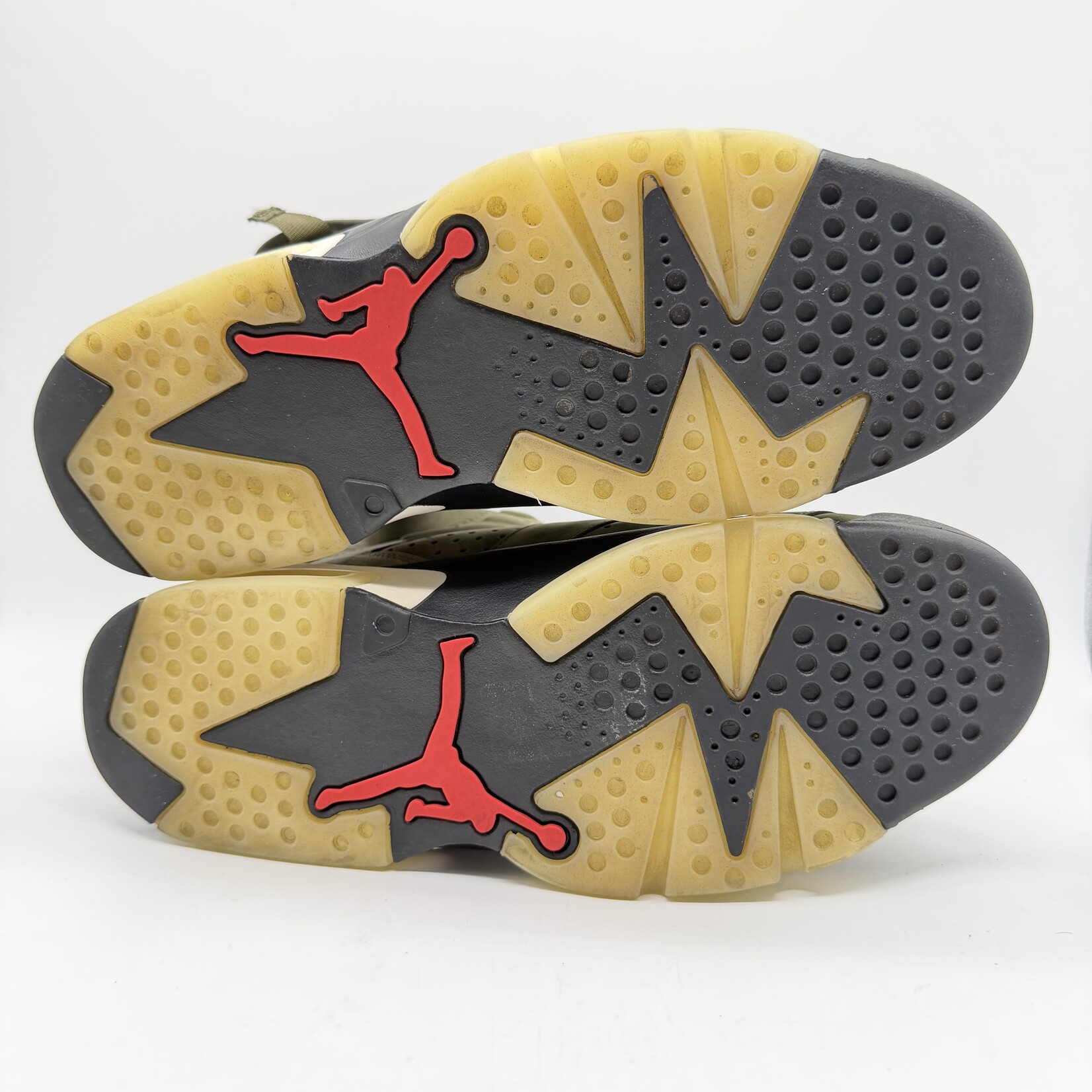 Jordan 6 Retro Travis Scott