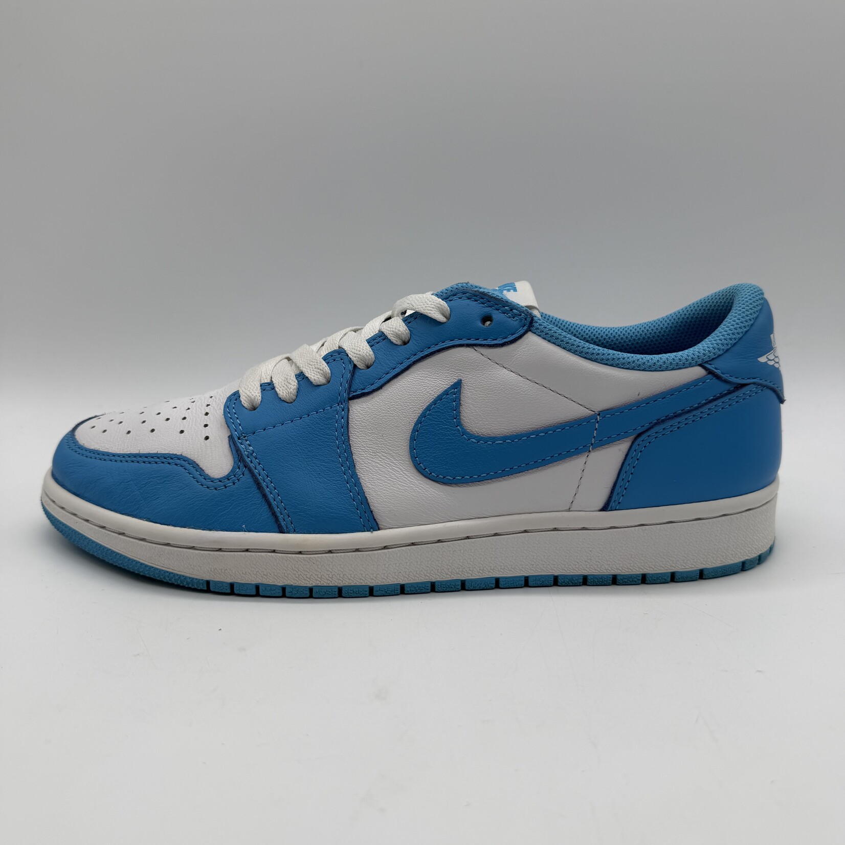 Jordan 1 Low SB UNC