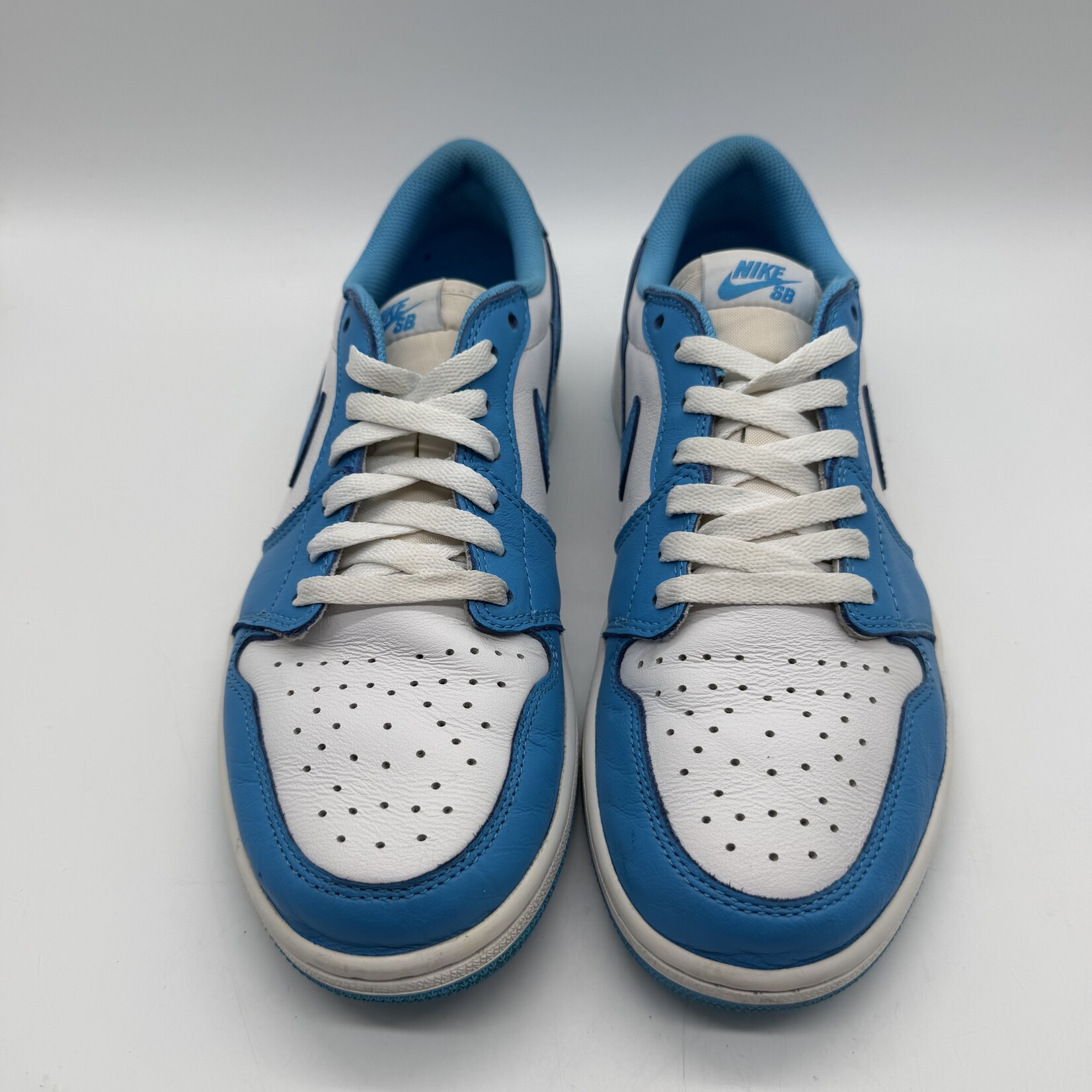 Jordan 1 Low SB UNC