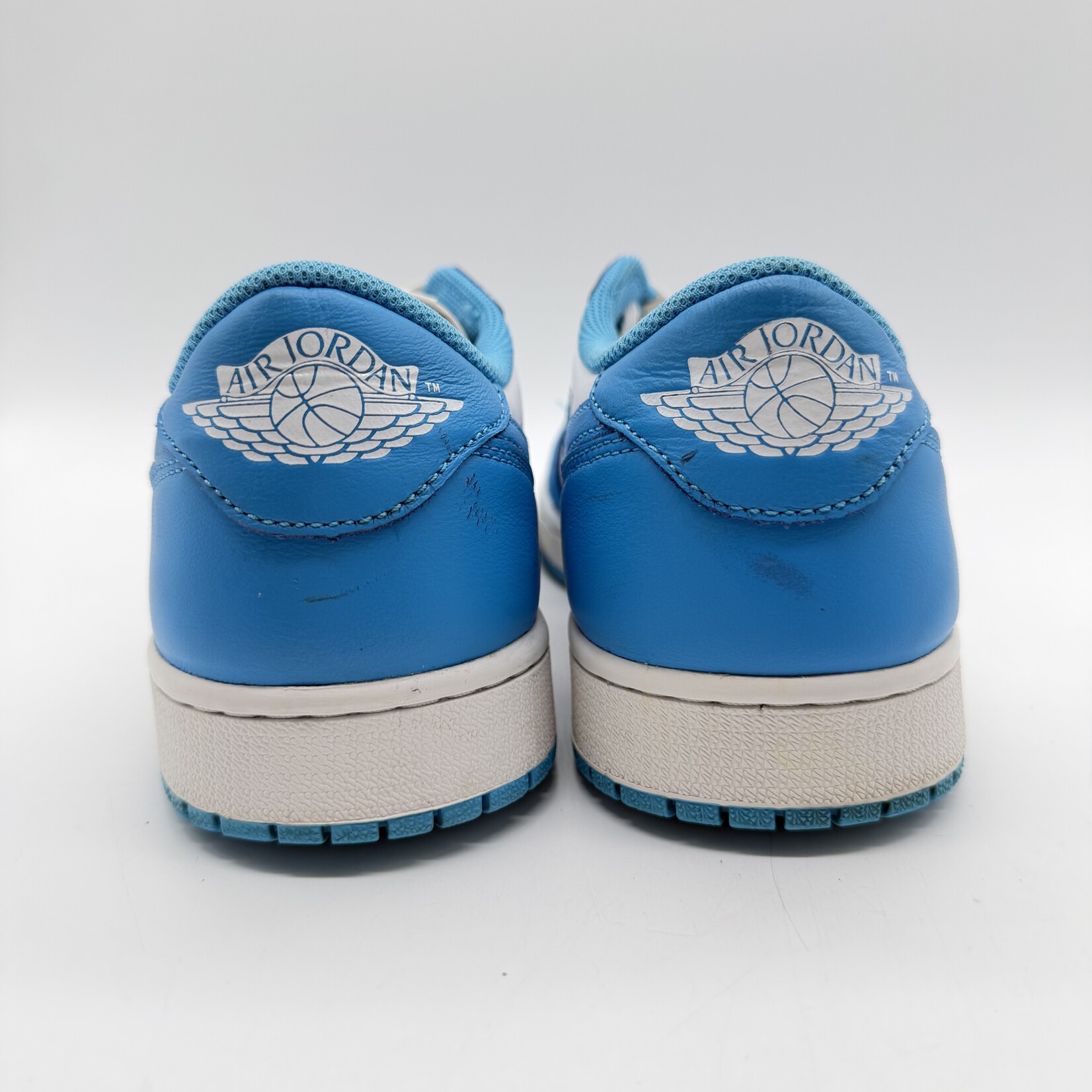 Jordan 1 Low SB UNC