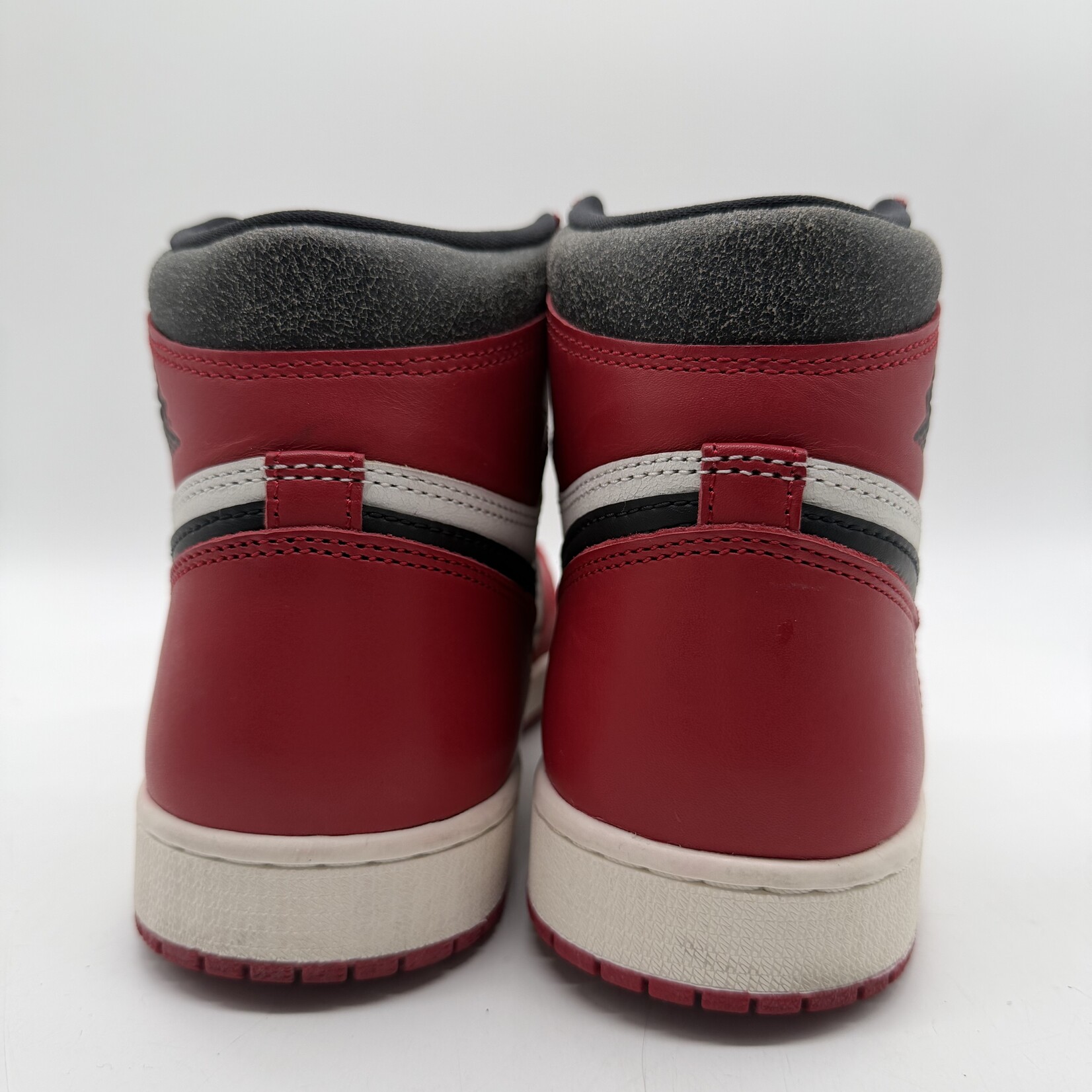 Jordan 1 Retro High OG Chicago Lost and Found