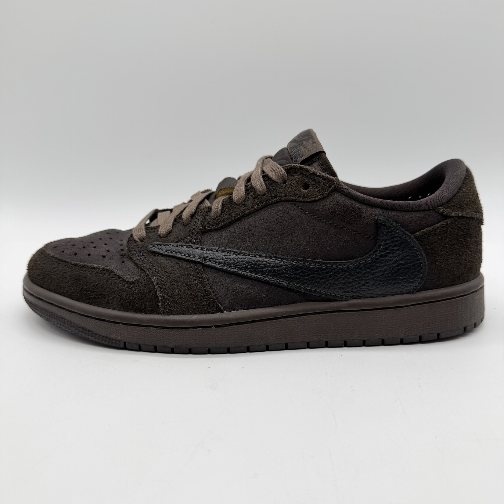 Jordan 1 Retro Low OG SP Travis Scott Velvet Brown