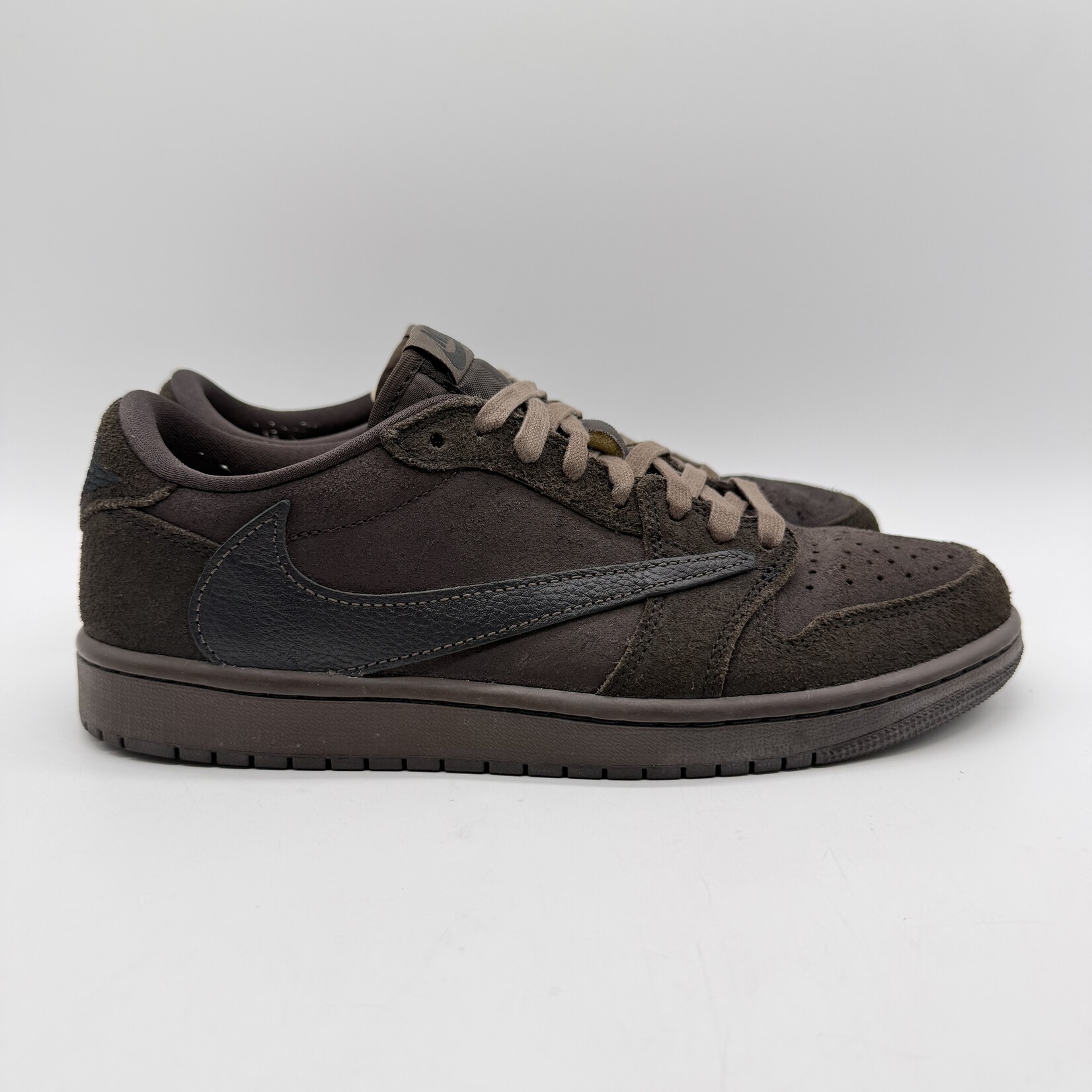Jordan 1 Retro Low OG SP Travis Scott Velvet Brown