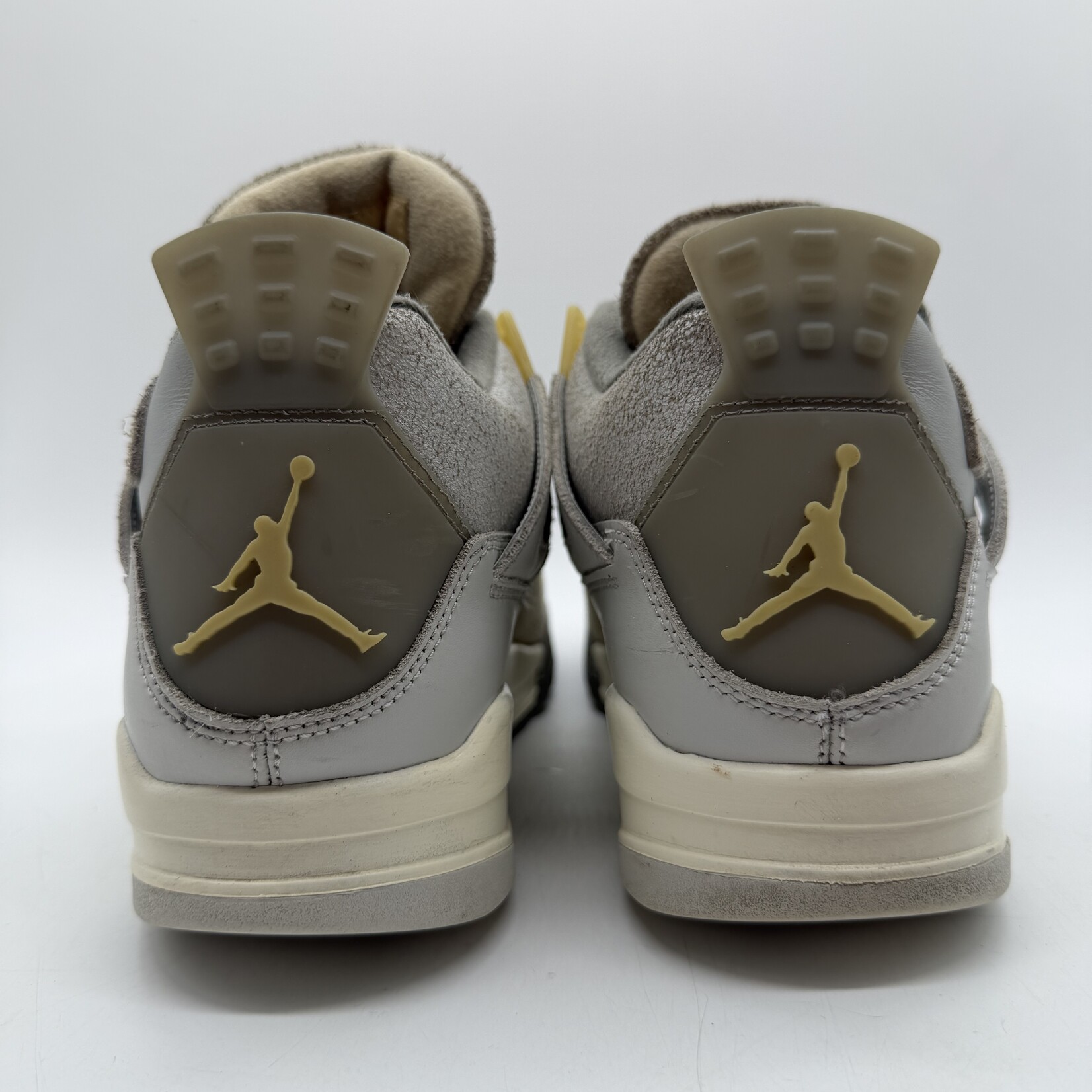 Jordan 4 Retro SE Craft Photon Dust