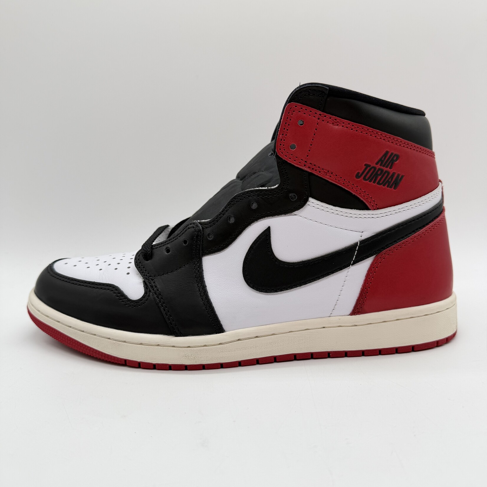 Jordan 1 Retro High OG Black Toe Reimagined