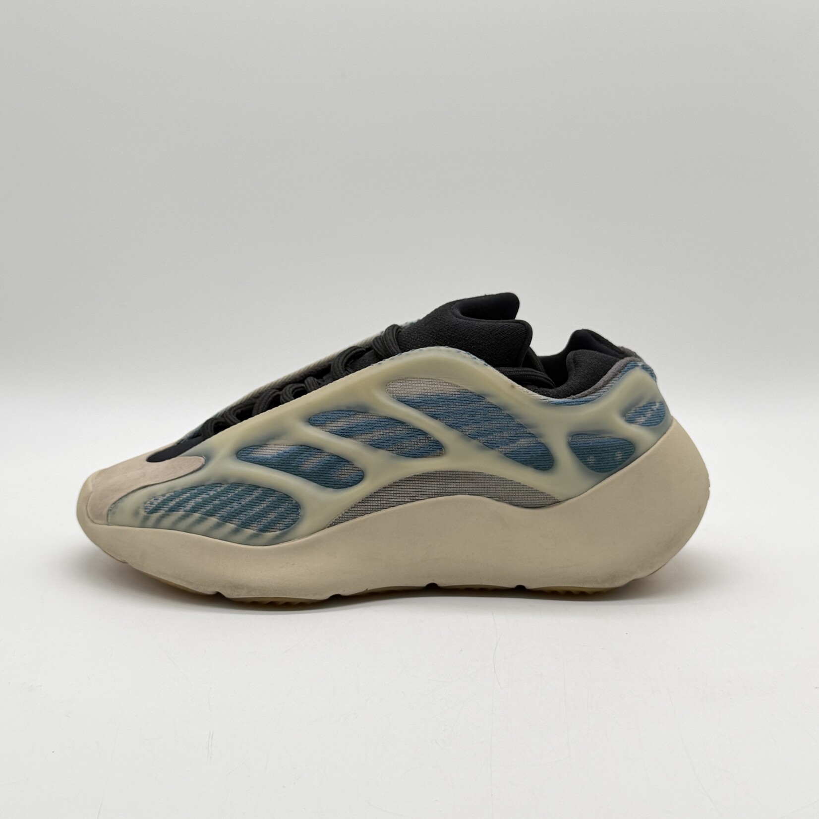 Yeezy 700 V3 Kyanite