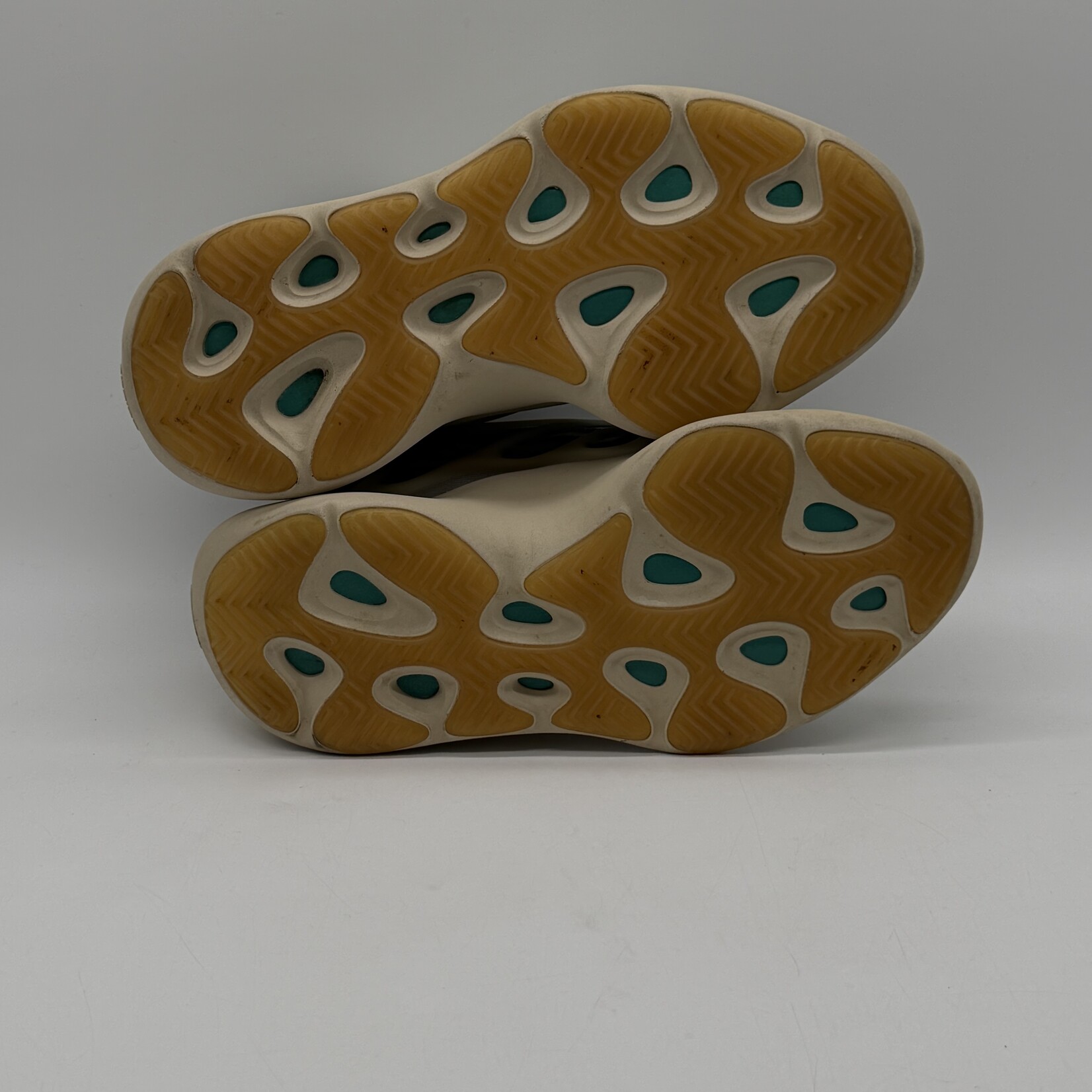 Yeezy 700 V3 Kyanite