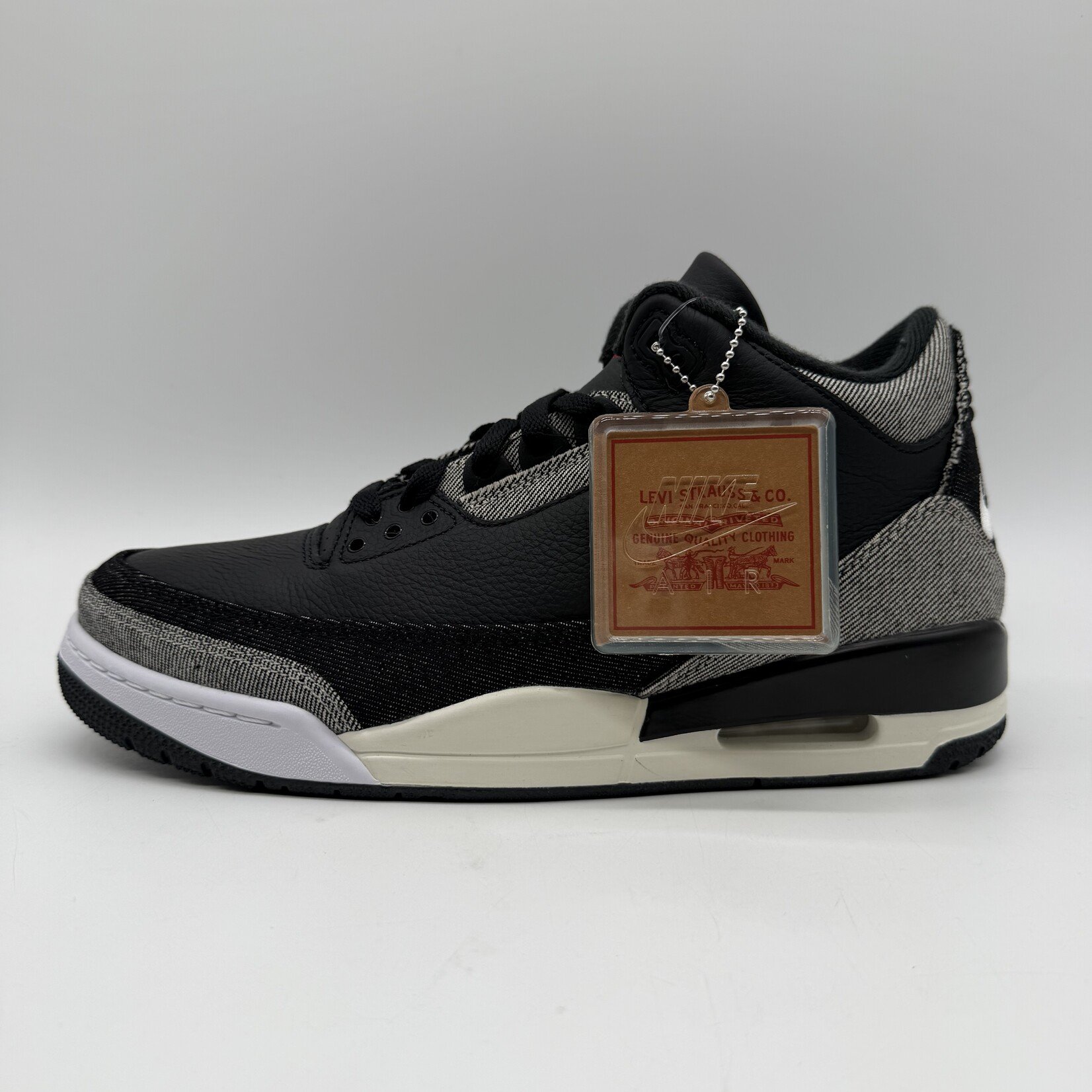 Jordan 3 Retro Levi’s Black