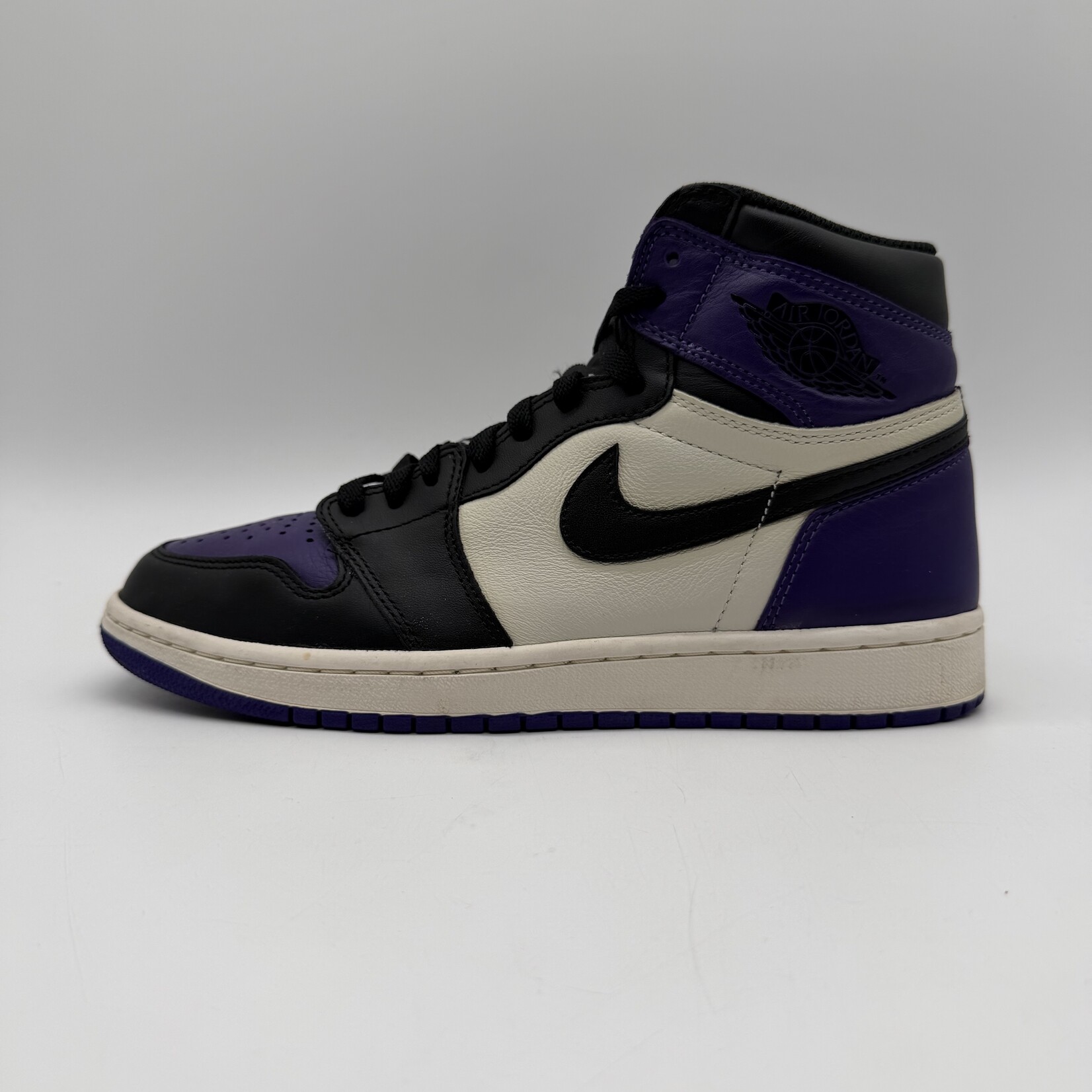 Jordan 1 Retro High Court Purple