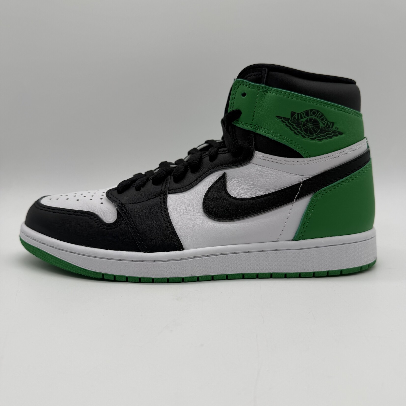 Jordan 1 Retro High OG Lucky Green