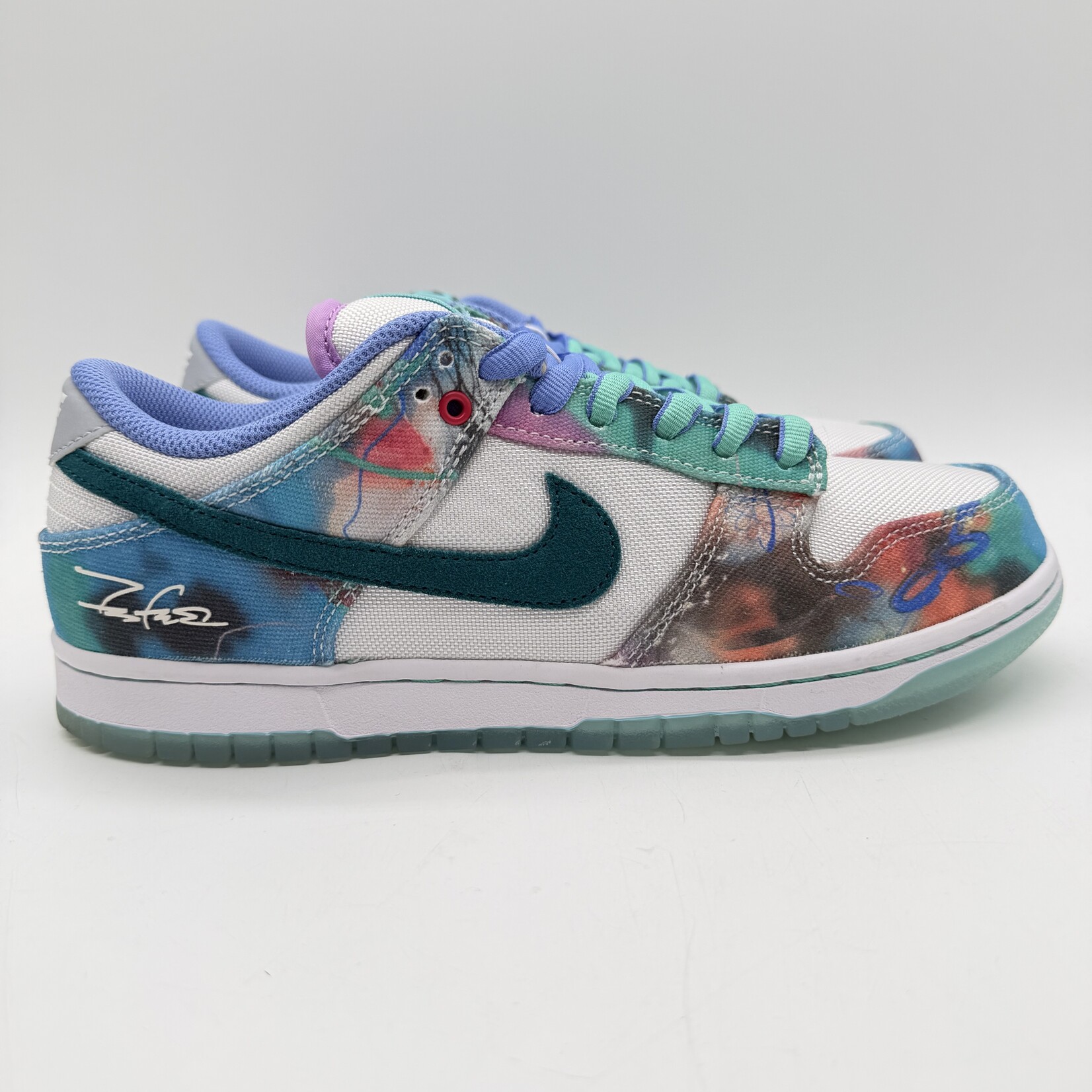 Nike SB Dunk Low Futura Laboratories Bleached Aqua