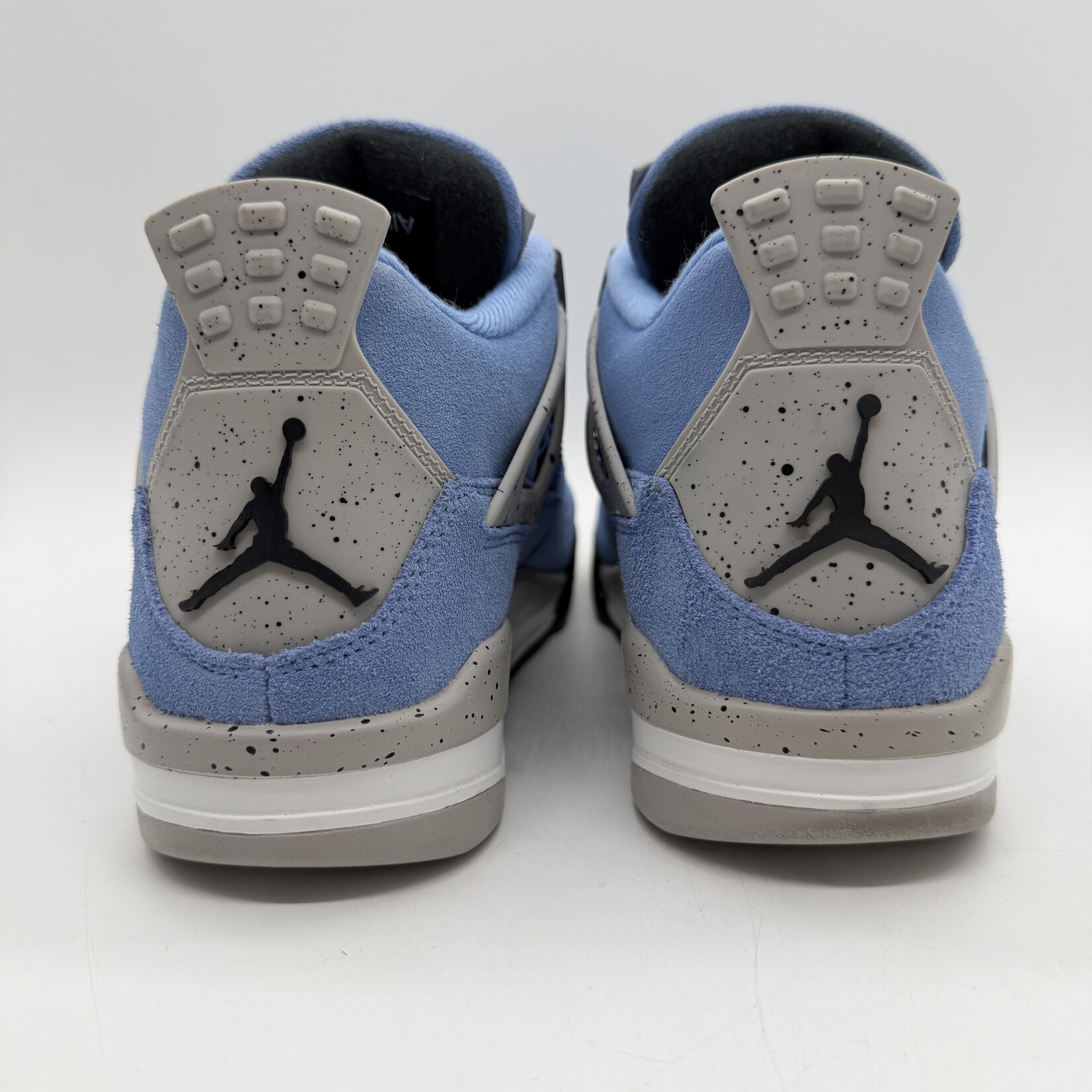 Jordan 4 Retro University Blue