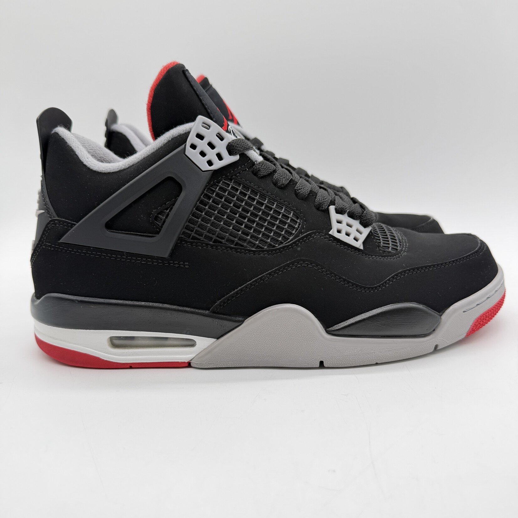 Jordan 4 Retro Bred (2019)