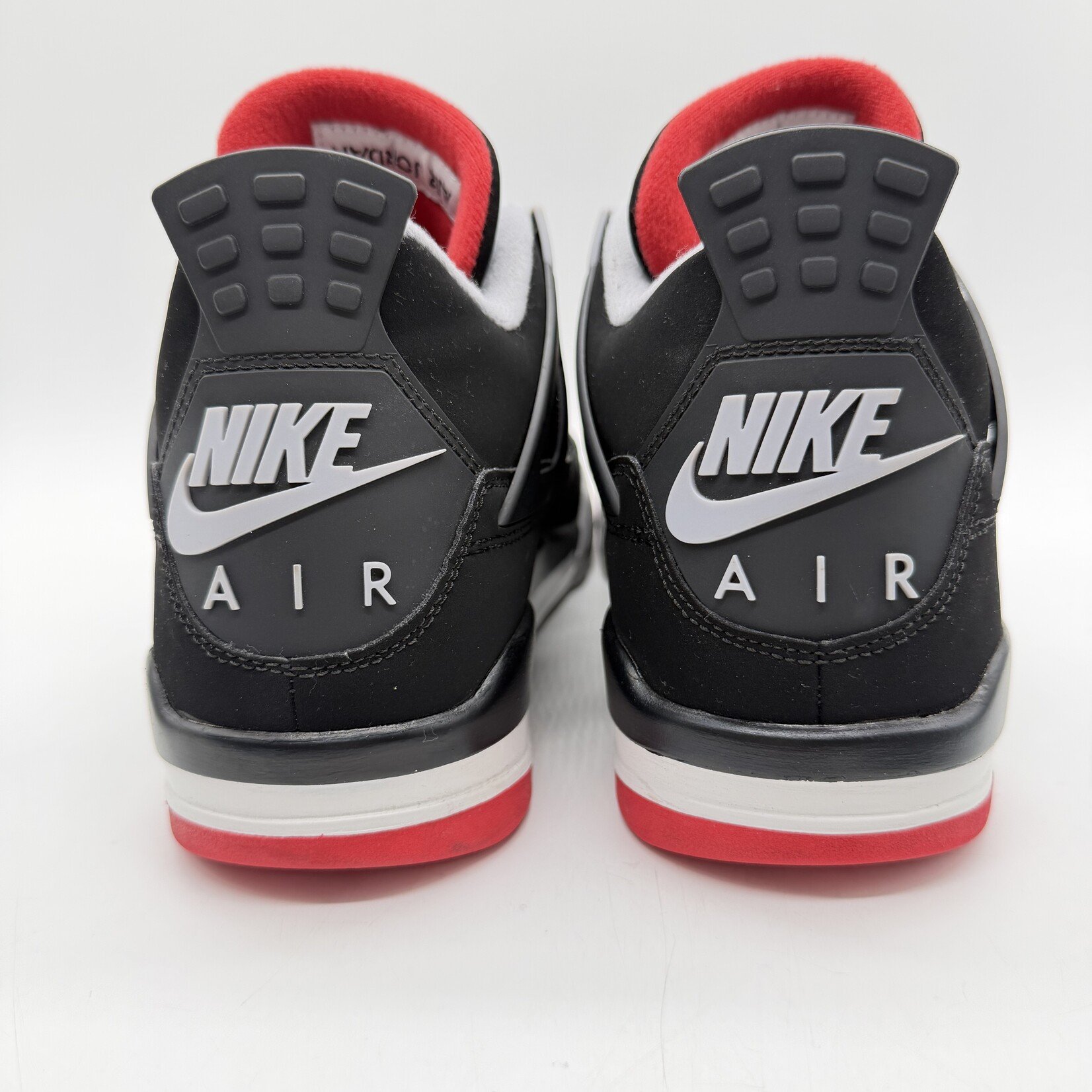 Jordan 4 Retro Bred (2019)