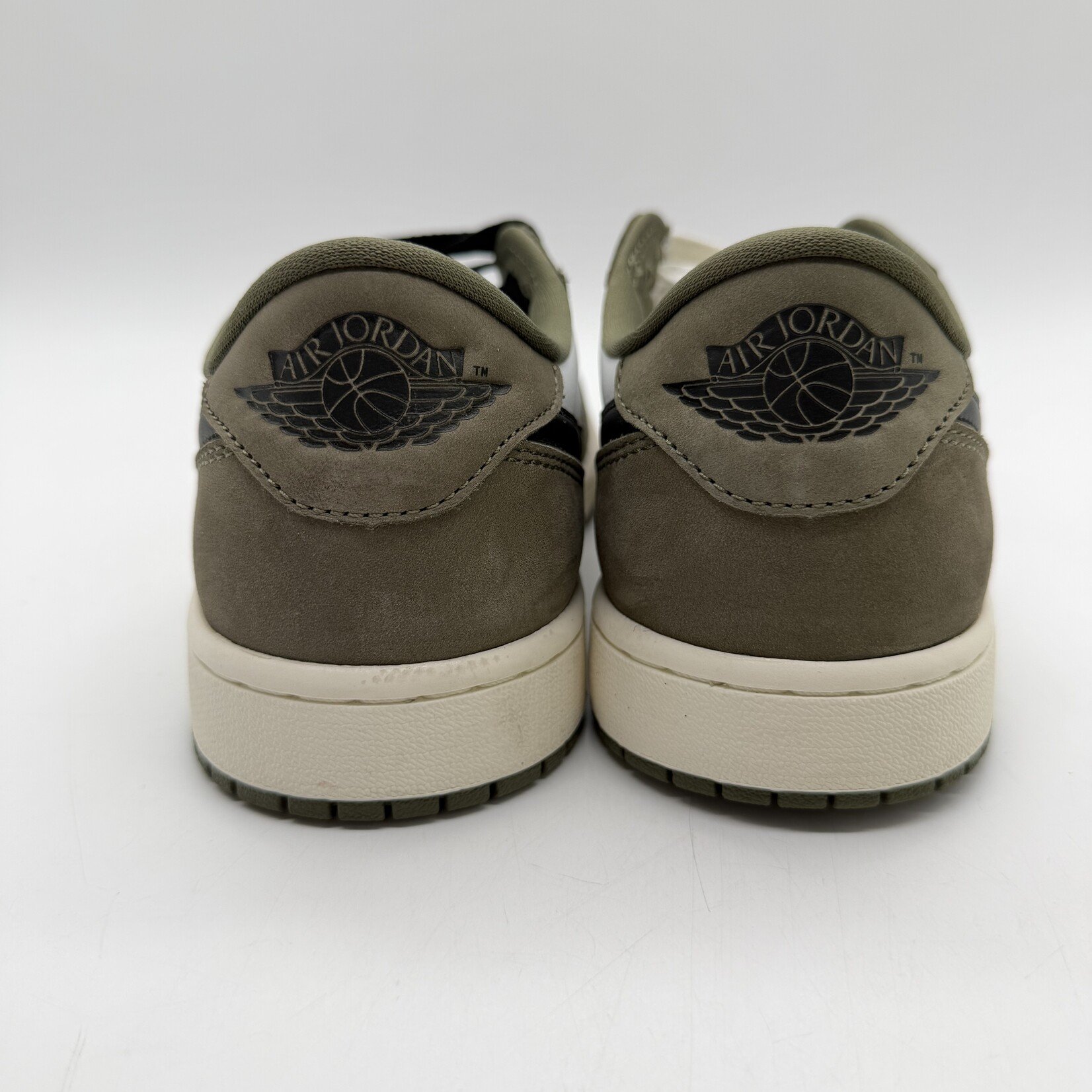 Jordan 1 Retro Low Medium Olive Summit White Sail Black